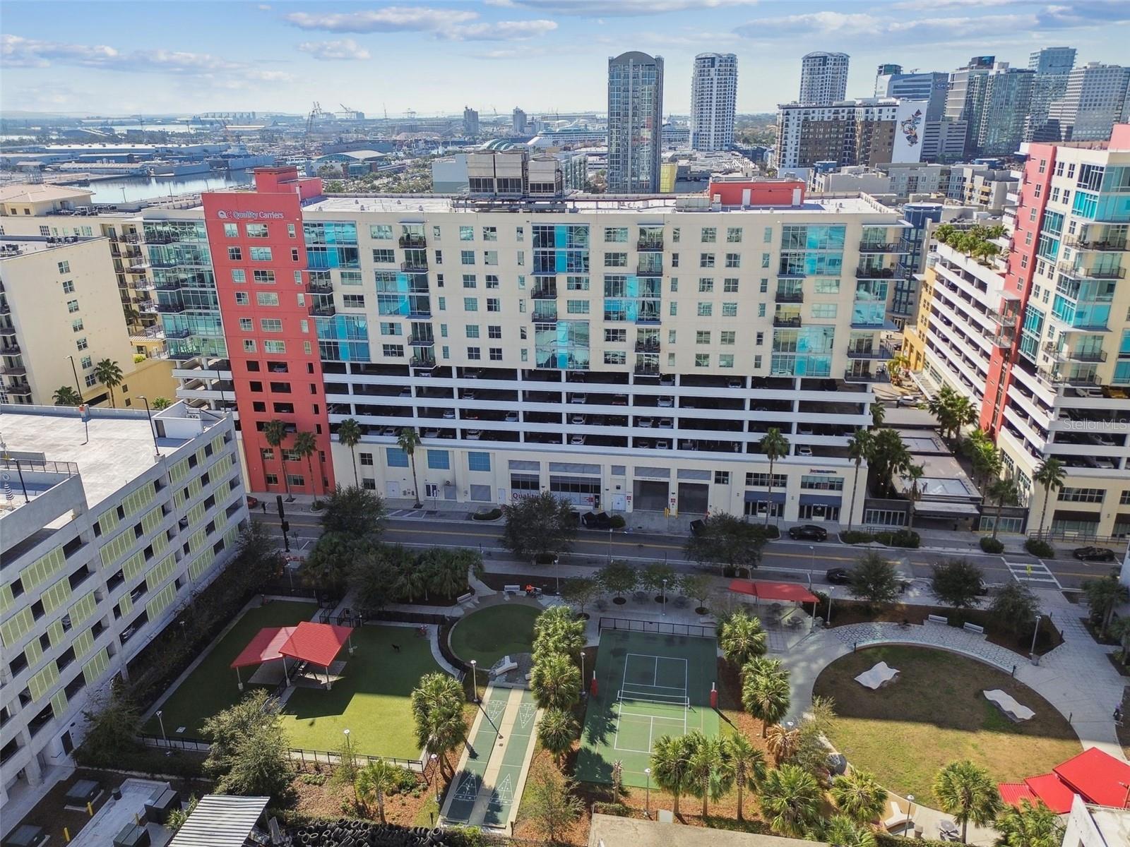 GRAND CENTRAL AT KENNEDY RESID, TAMPA, FL, 33602