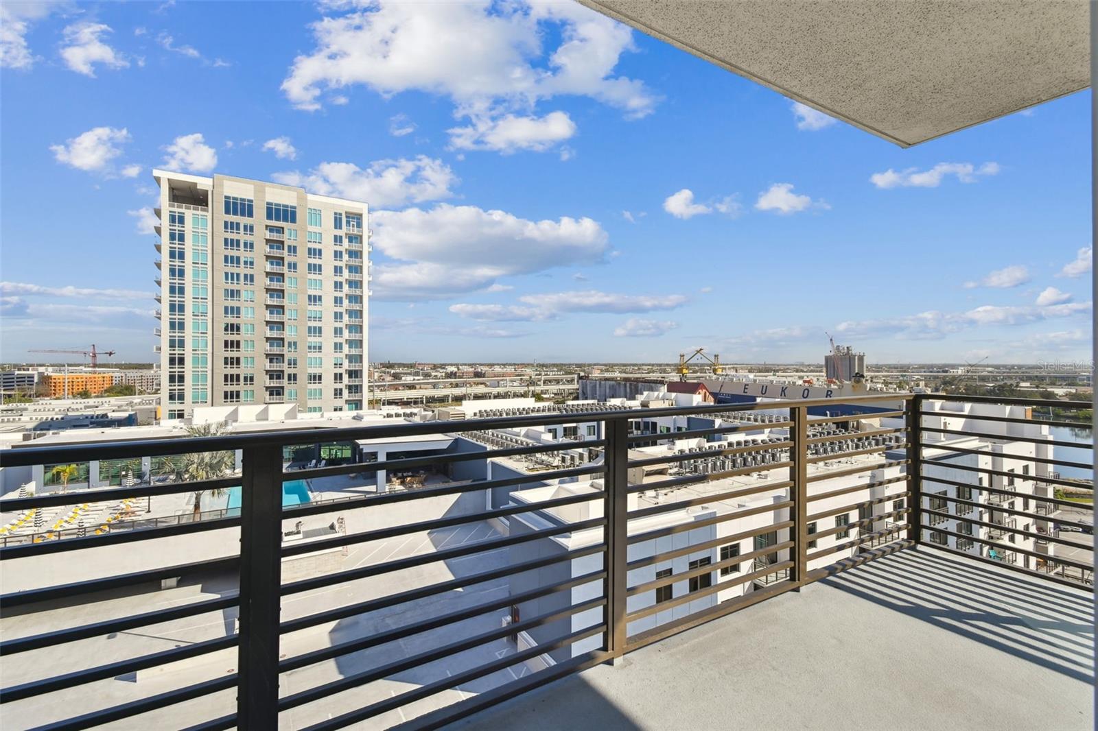GRAND CENTRAL AT KENNEDY RESID, TAMPA, FL, 33602