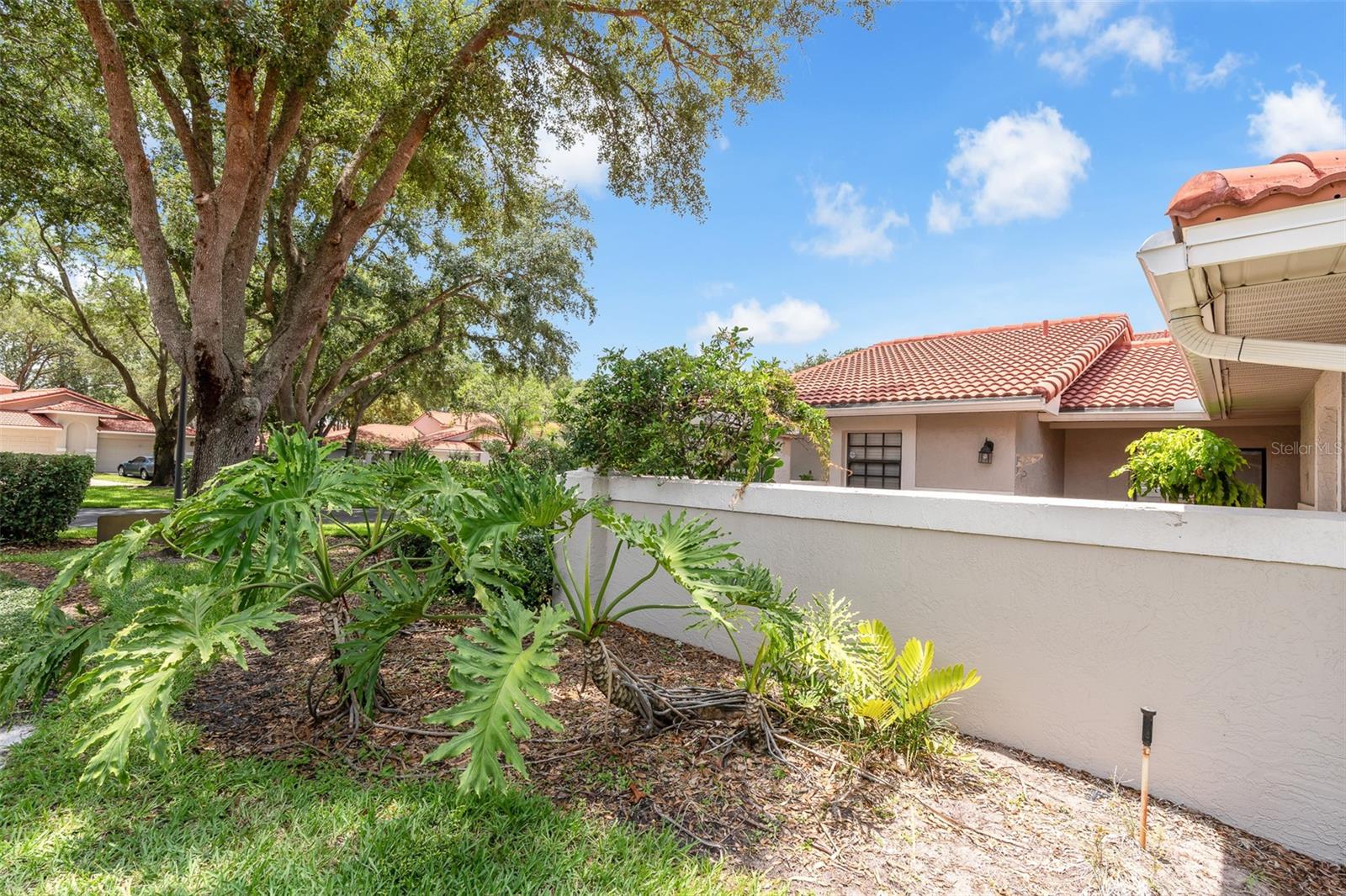 8237 BREEZE COVE LN, ORLANDO, FL, 32819