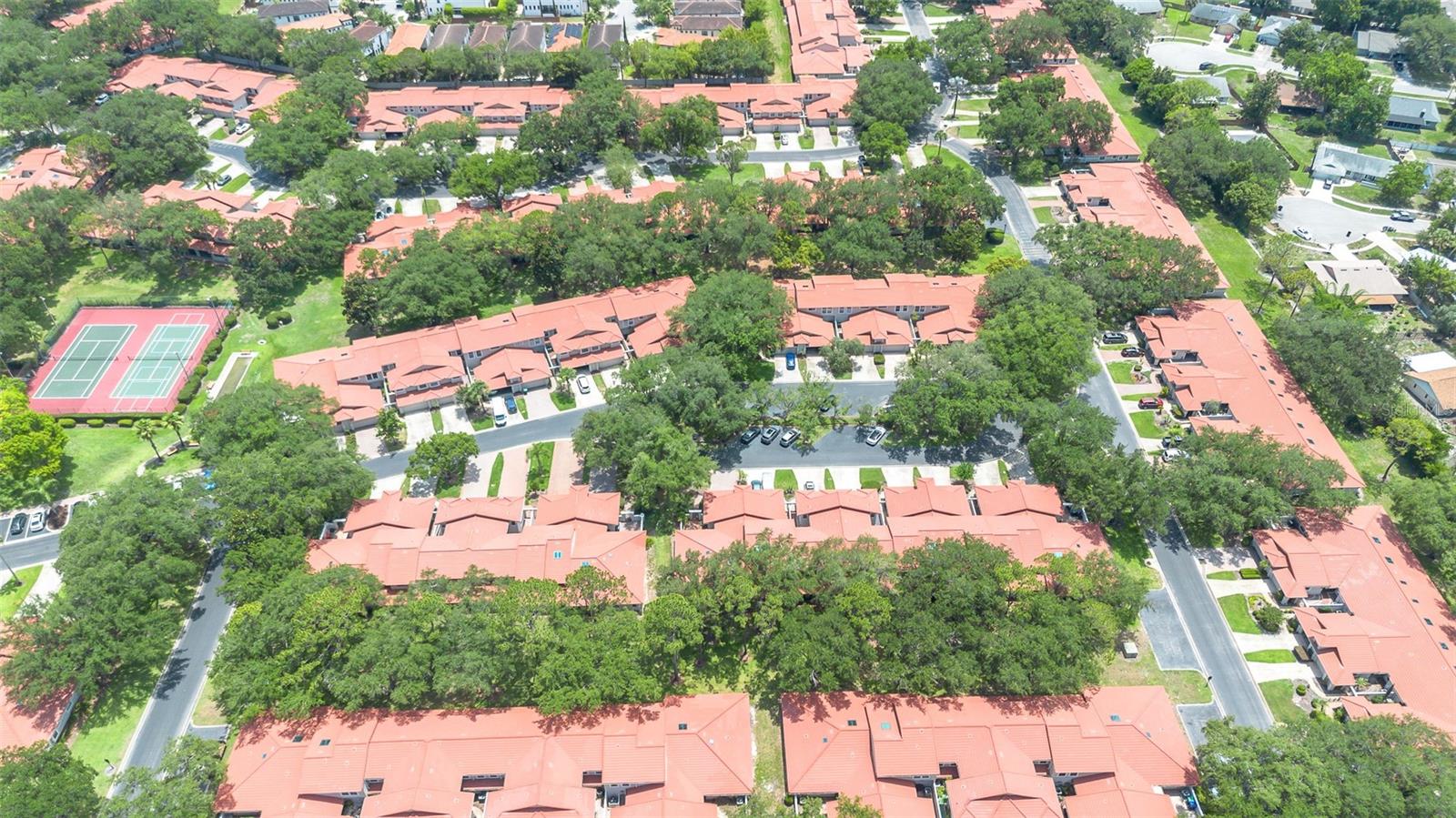 8237 BREEZE COVE LN, ORLANDO, FL, 32819