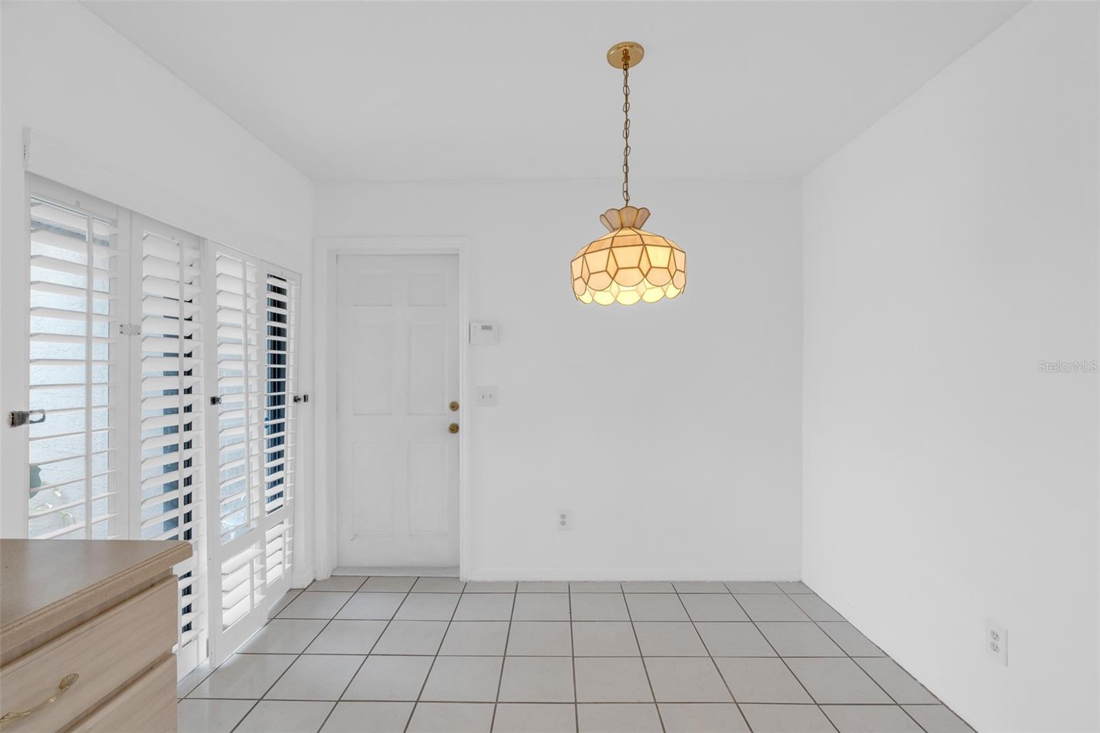 8237 BREEZE COVE LN, ORLANDO, FL, 32819