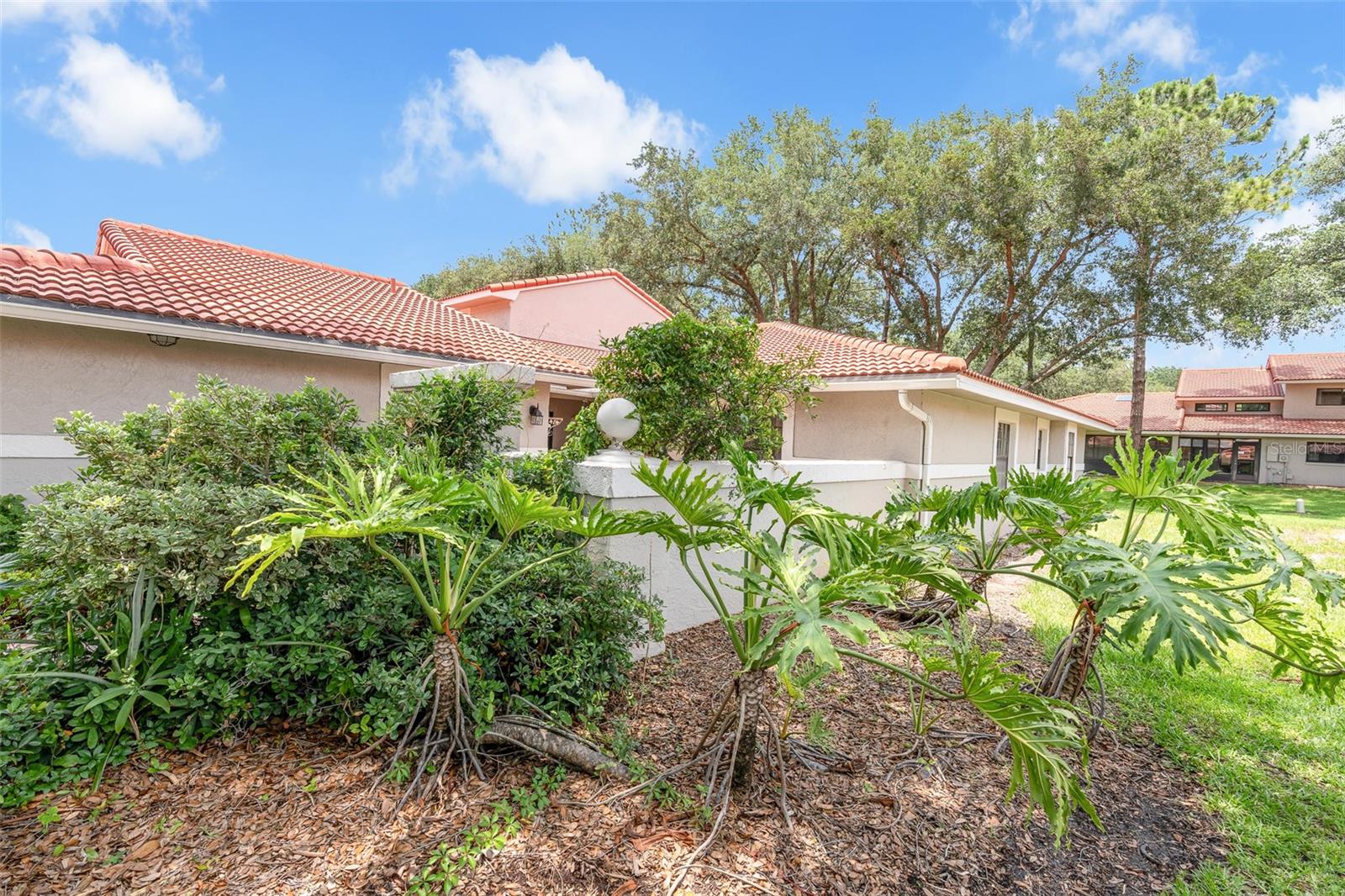 8237 BREEZE COVE LN, ORLANDO, FL, 32819
