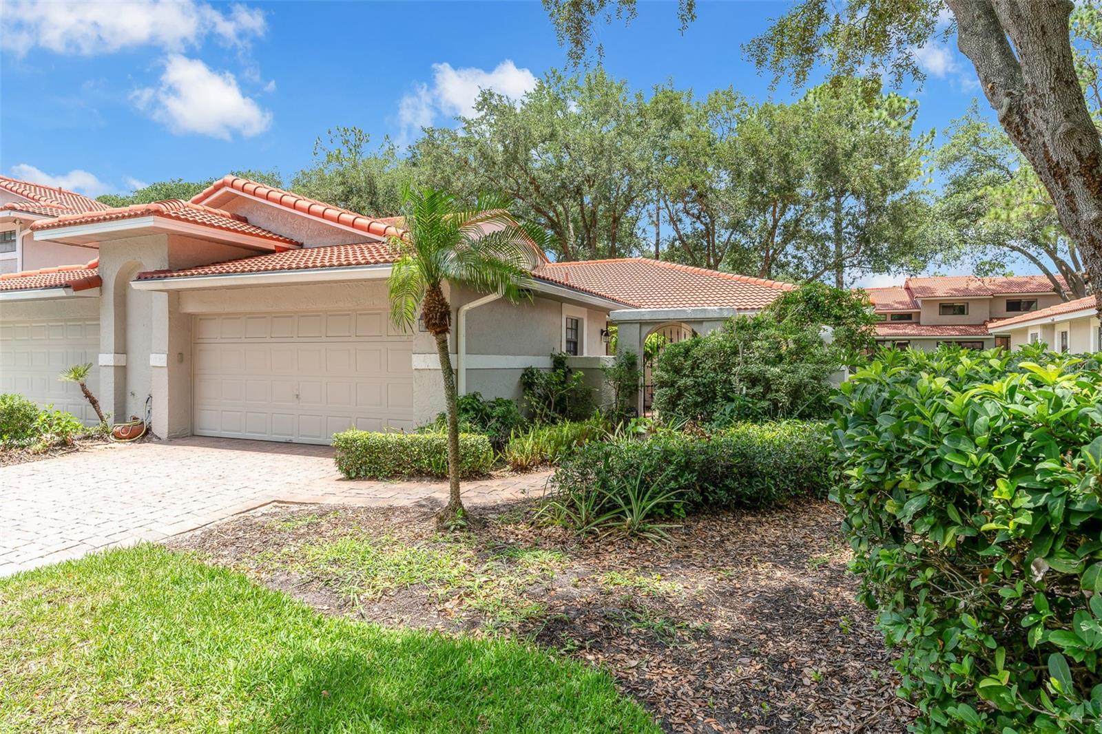 8237 BREEZE COVE LN, ORLANDO, FL, 32819