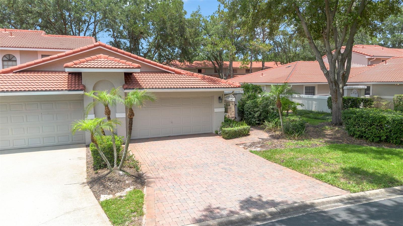 8237 BREEZE COVE LN, ORLANDO, FL, 32819