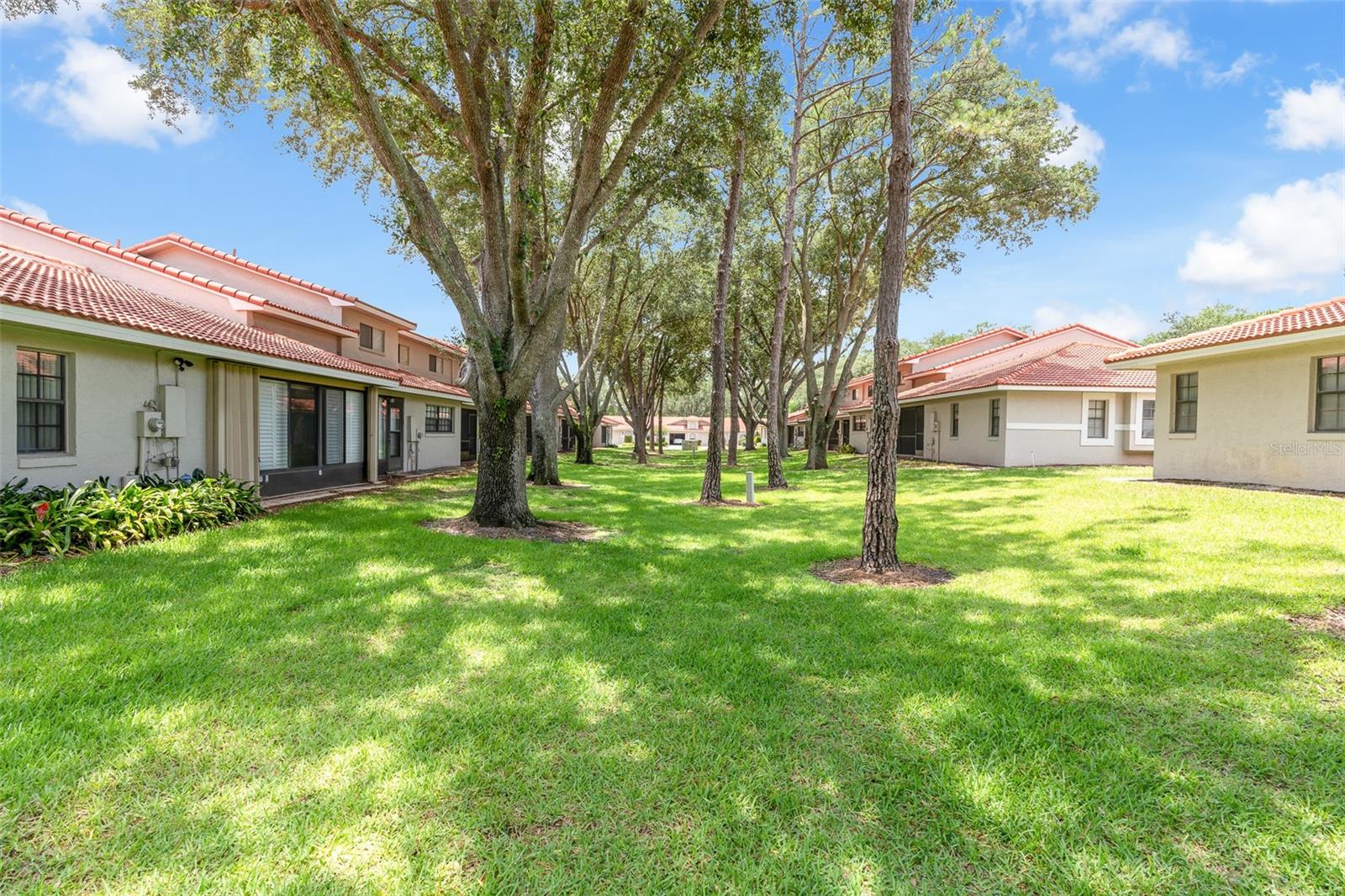 8237 BREEZE COVE LN, ORLANDO, FL, 32819