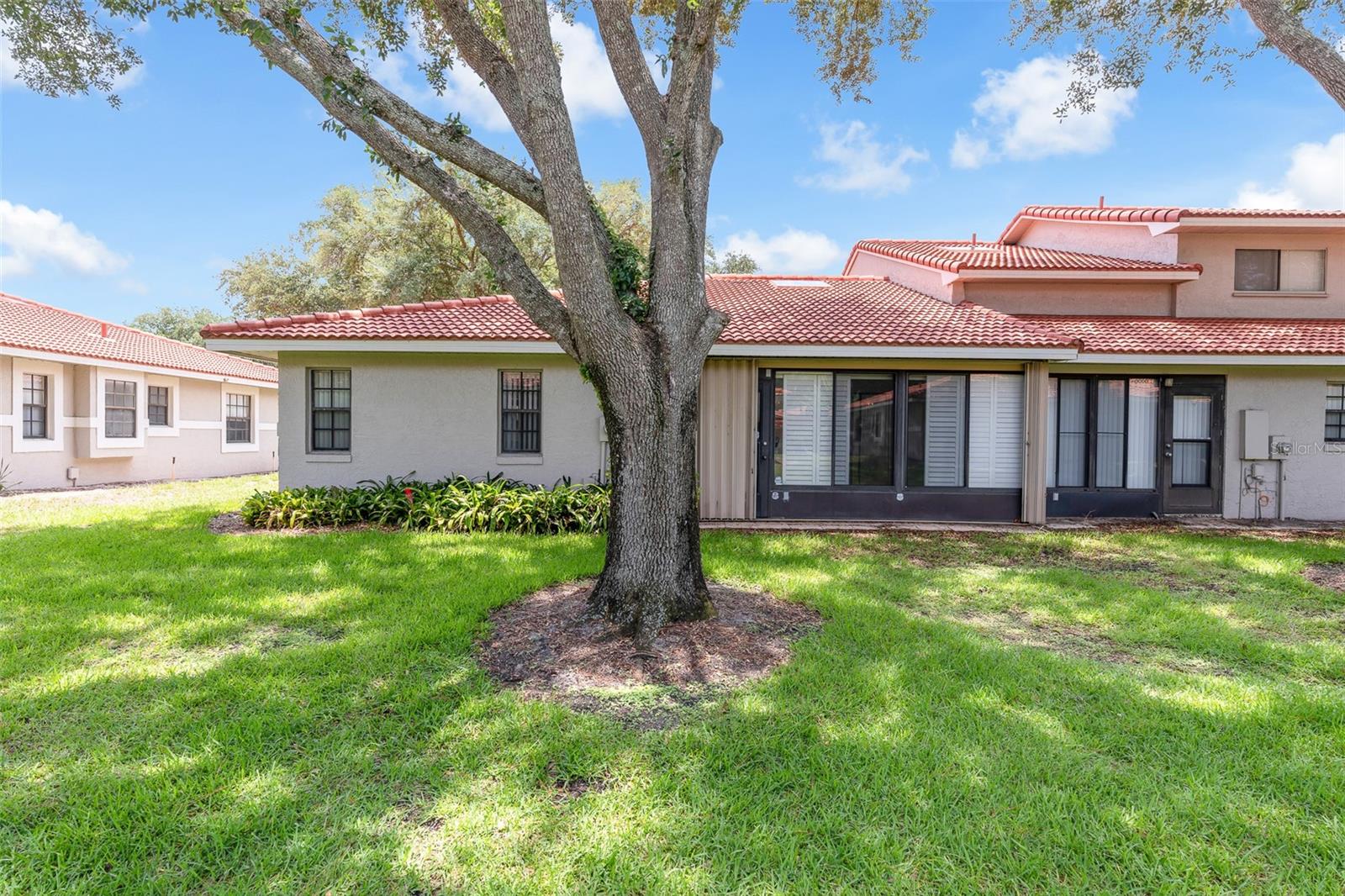 8237 BREEZE COVE LN, ORLANDO, FL, 32819