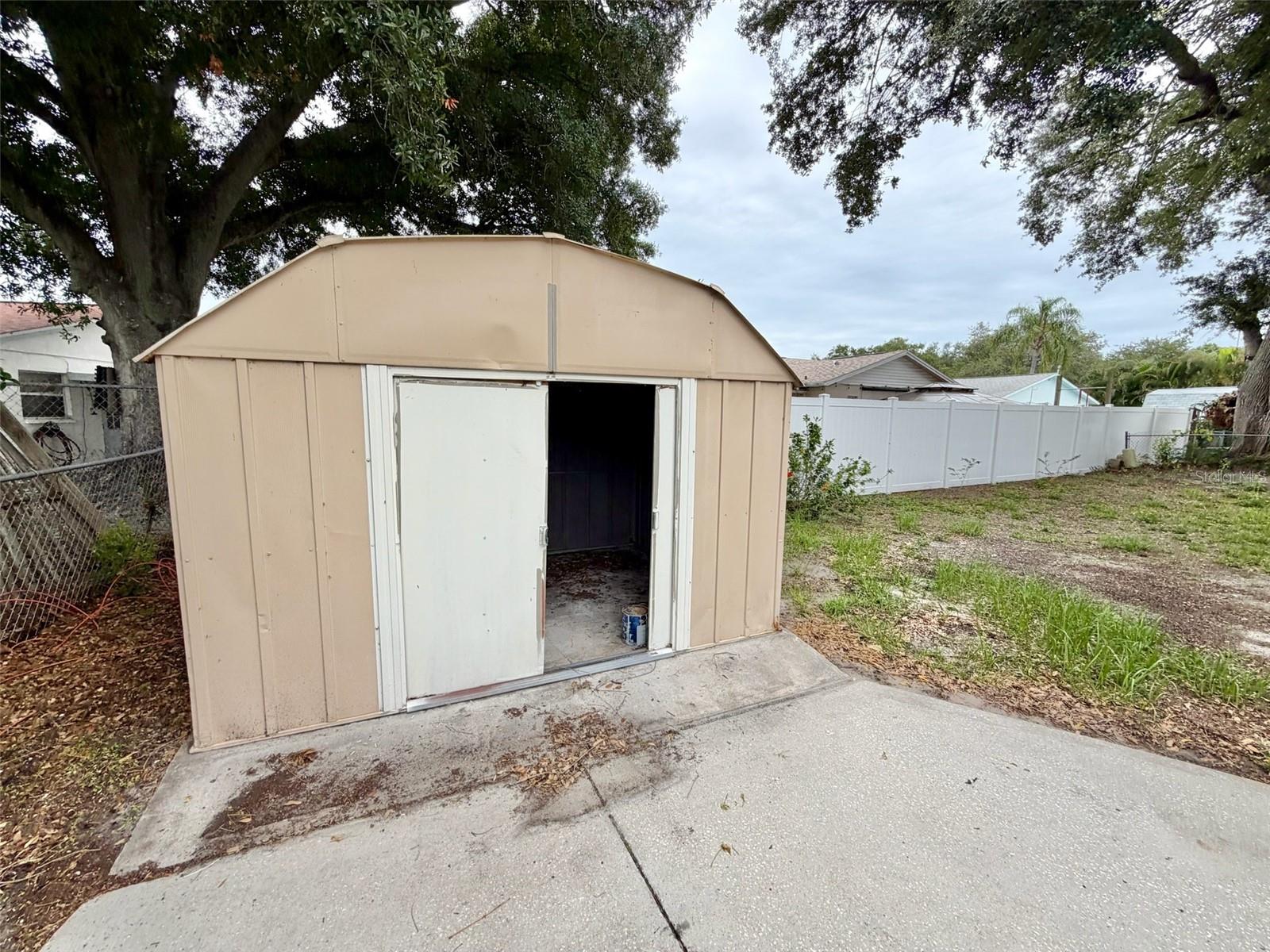 6945 ORKNEY AVE N, ST PETERSBURG, FL, 33709