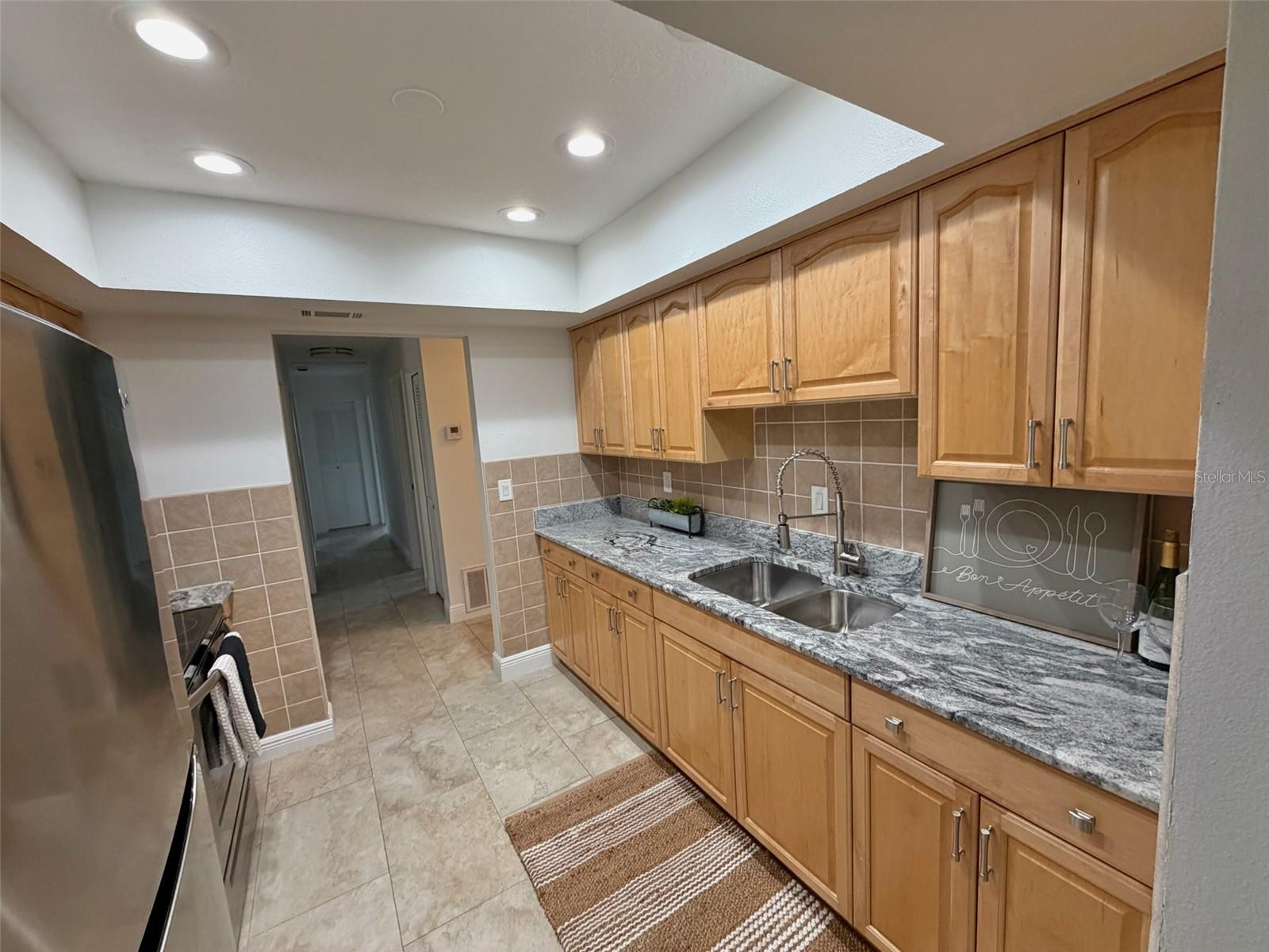 6945 ORKNEY AVE N, ST PETERSBURG, FL, 33709