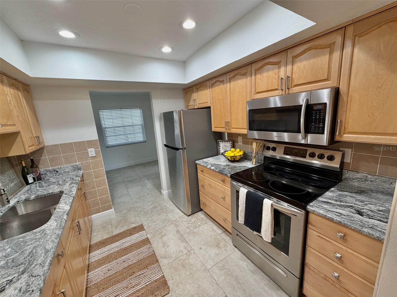 6945 ORKNEY AVE N, ST PETERSBURG, FL, 33709