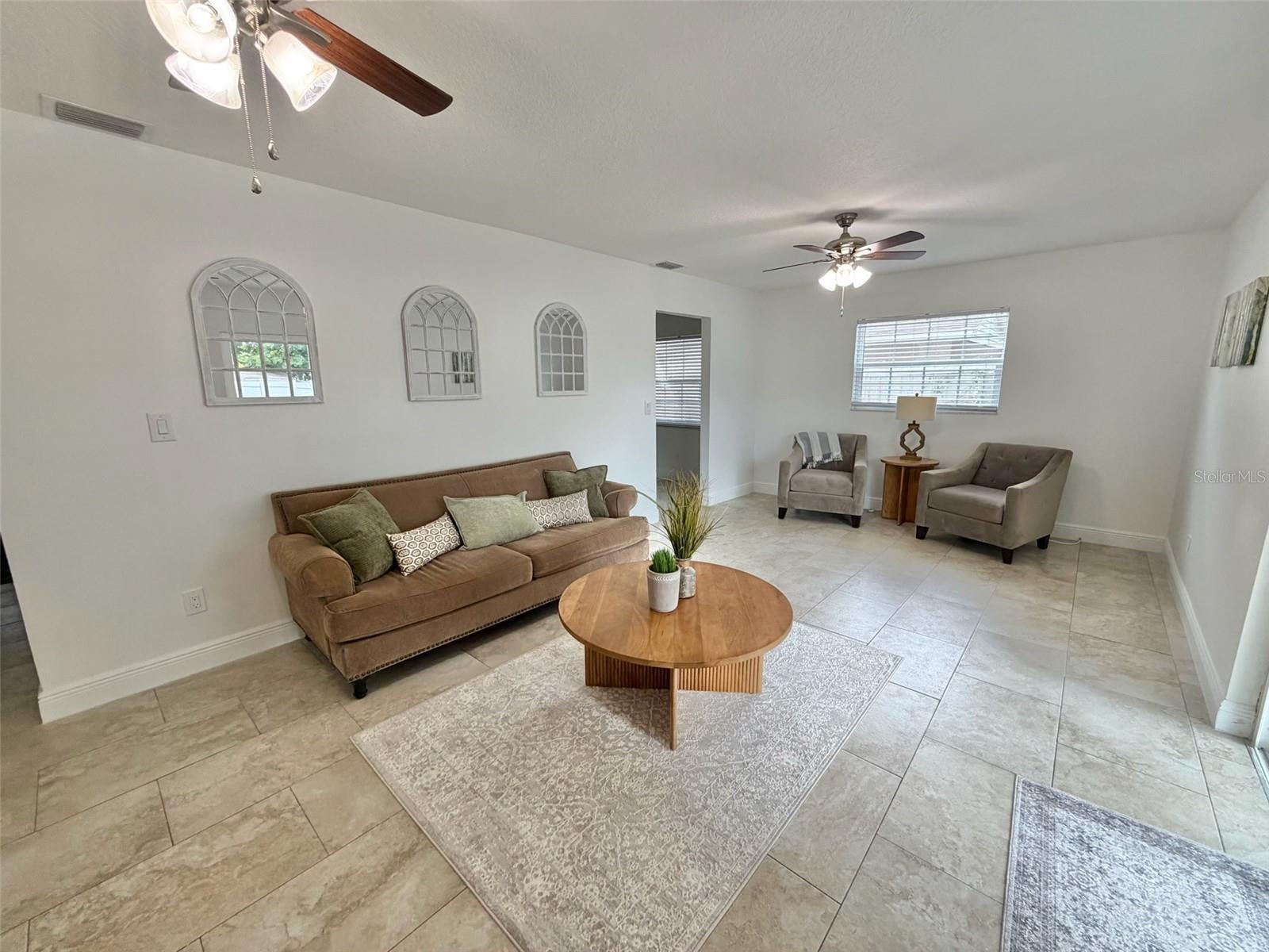 6945 ORKNEY AVE N, ST PETERSBURG, FL, 33709