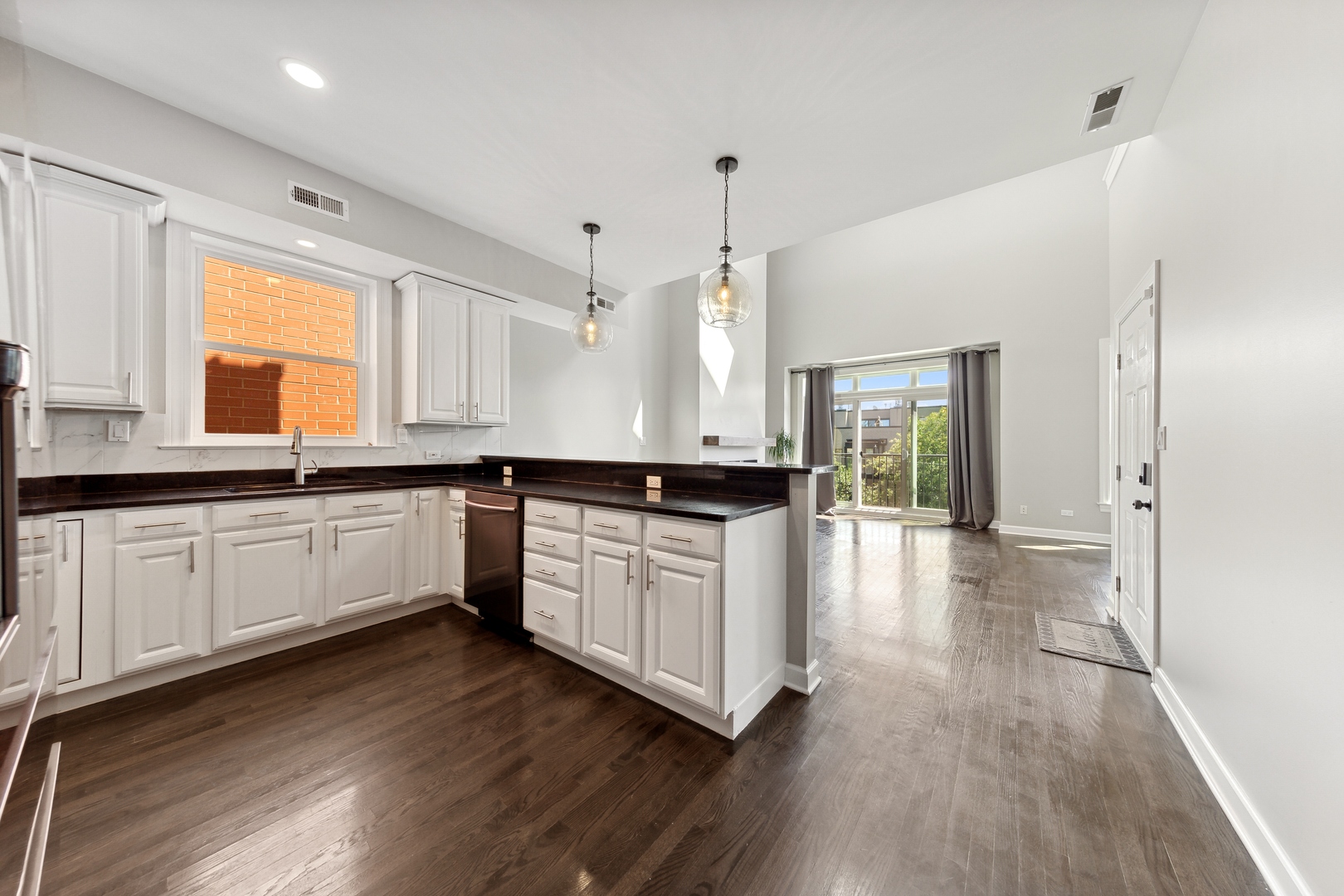 MLS #MRD11650359 image #4