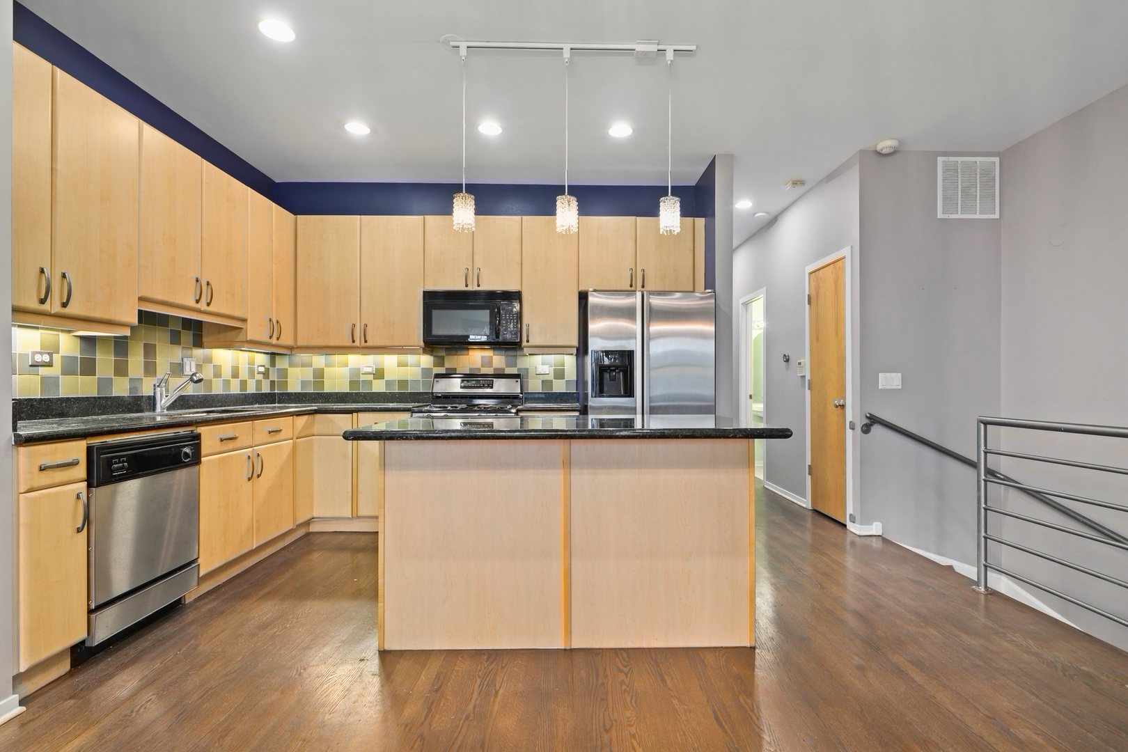 MLS #MRD11655797 image #5