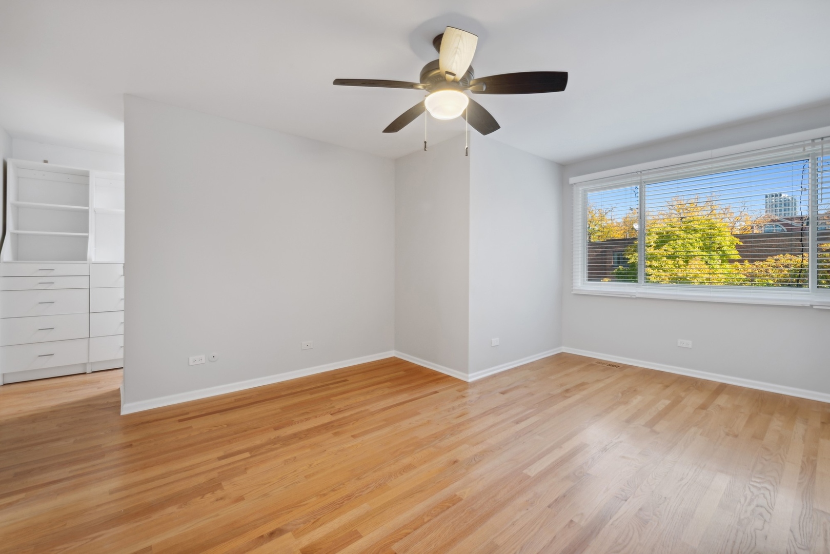 MLS #MRD11661972 image #1