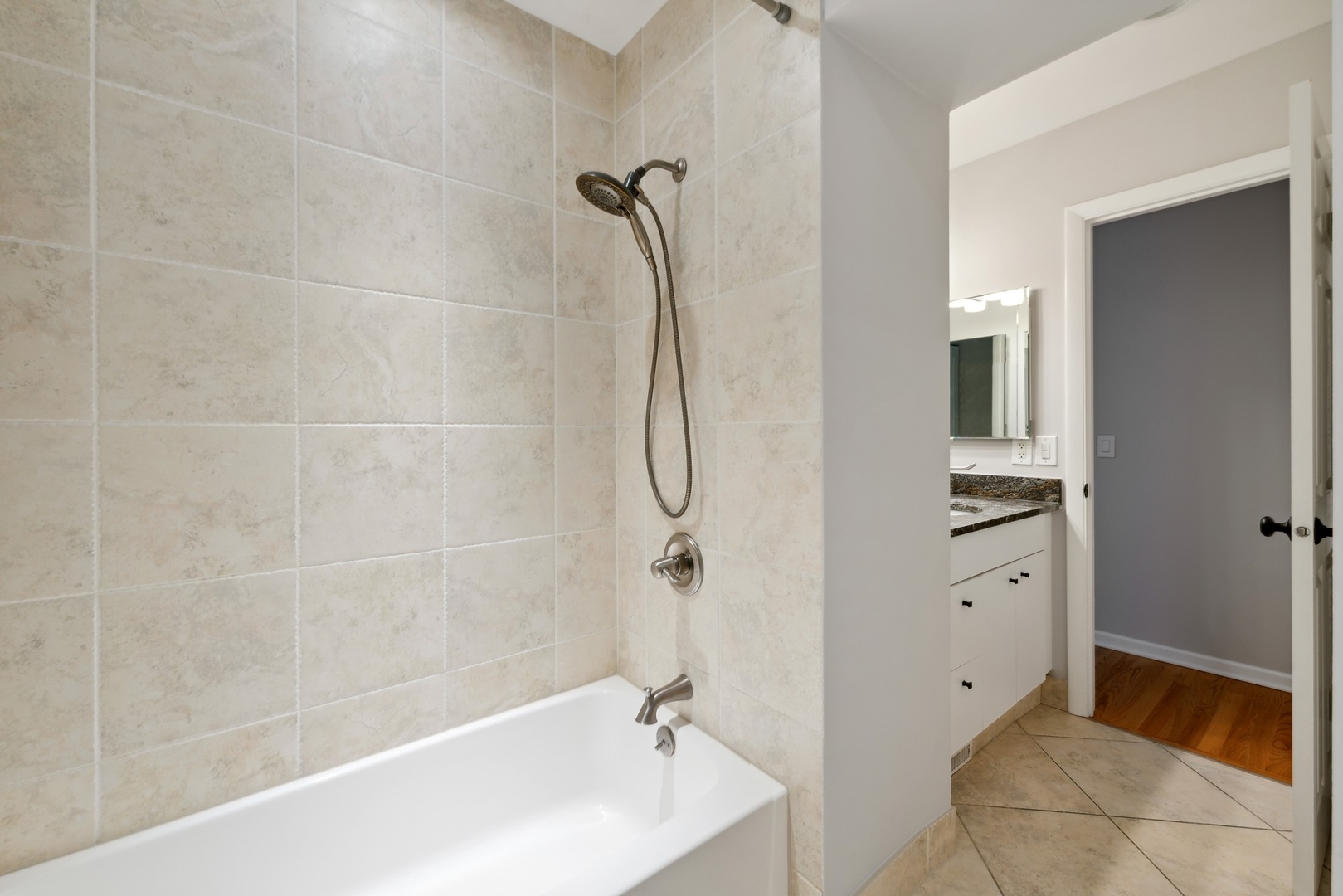 MLS #MRD11661972 image #4