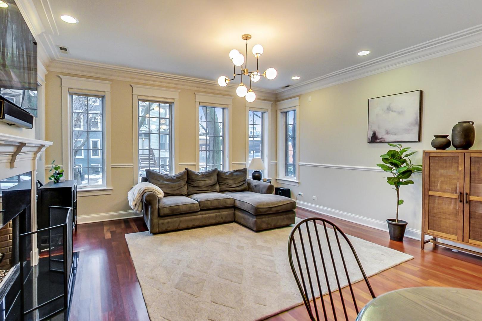 MLS #MRD11709294 image #2