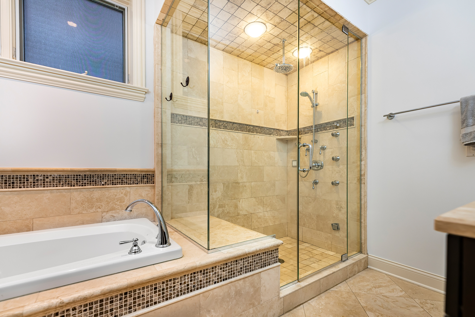 MLS #MRD11719271 image #17