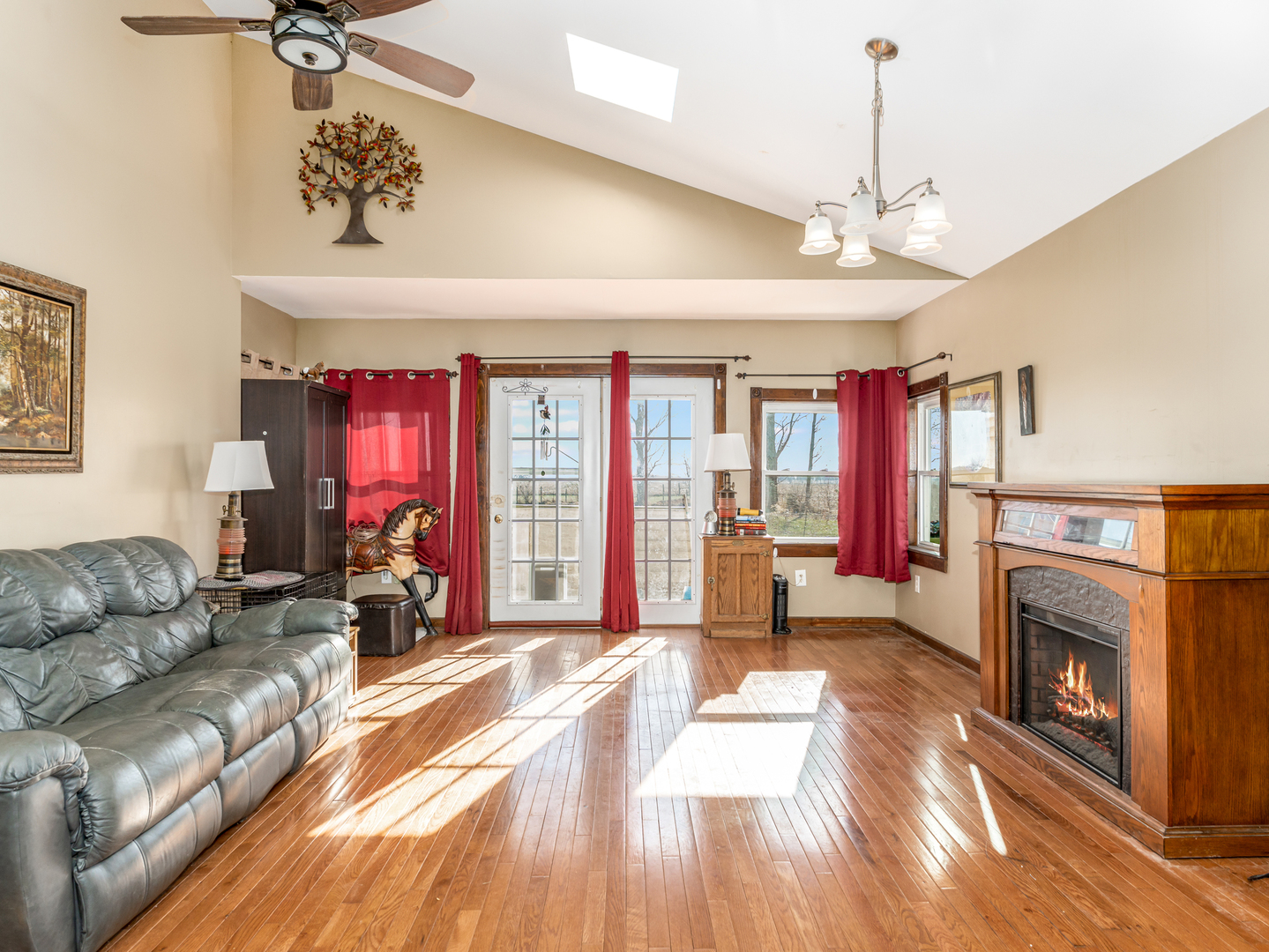 MLS #MRD11734667 image #2