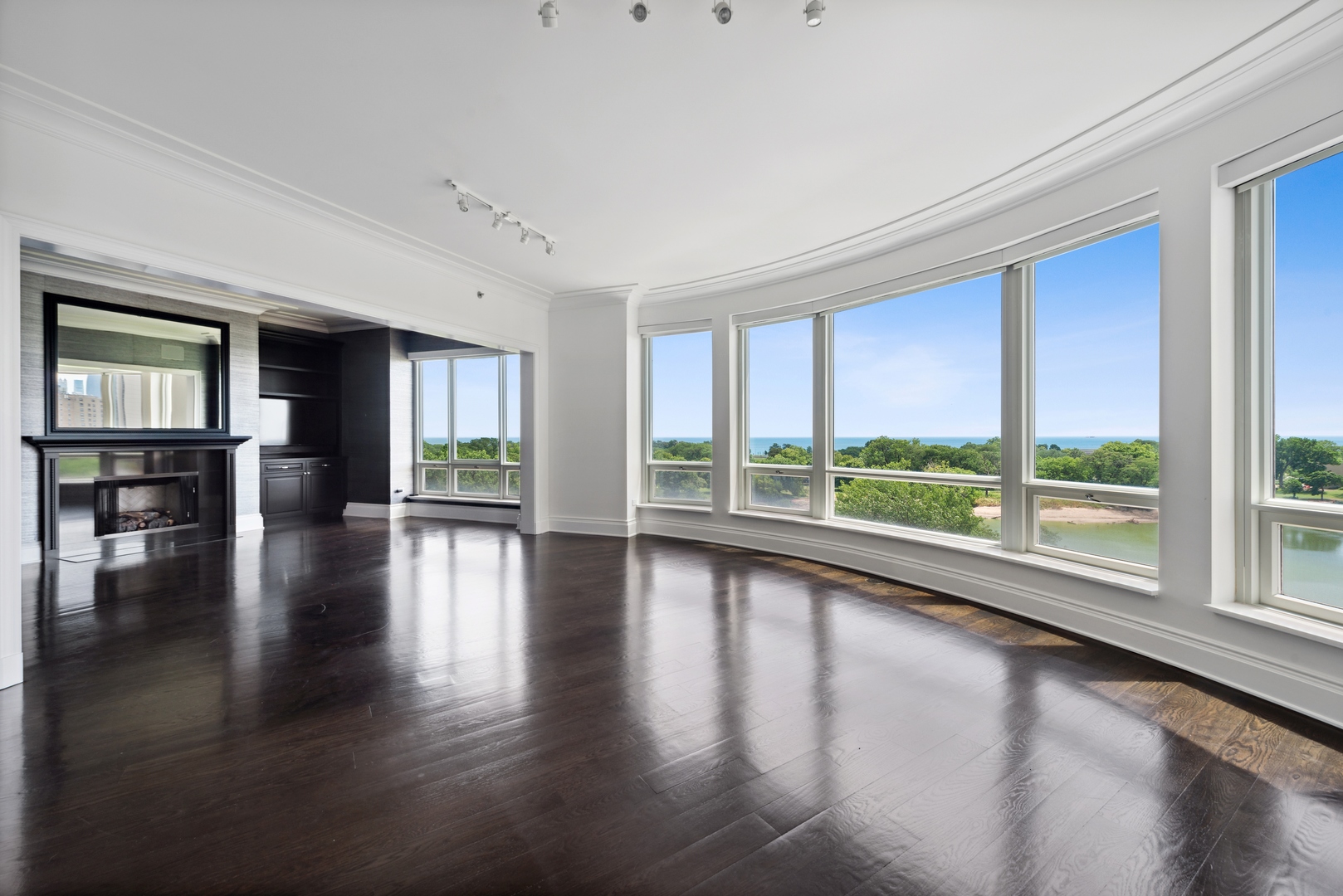 MLS #MRD11738135 image #4