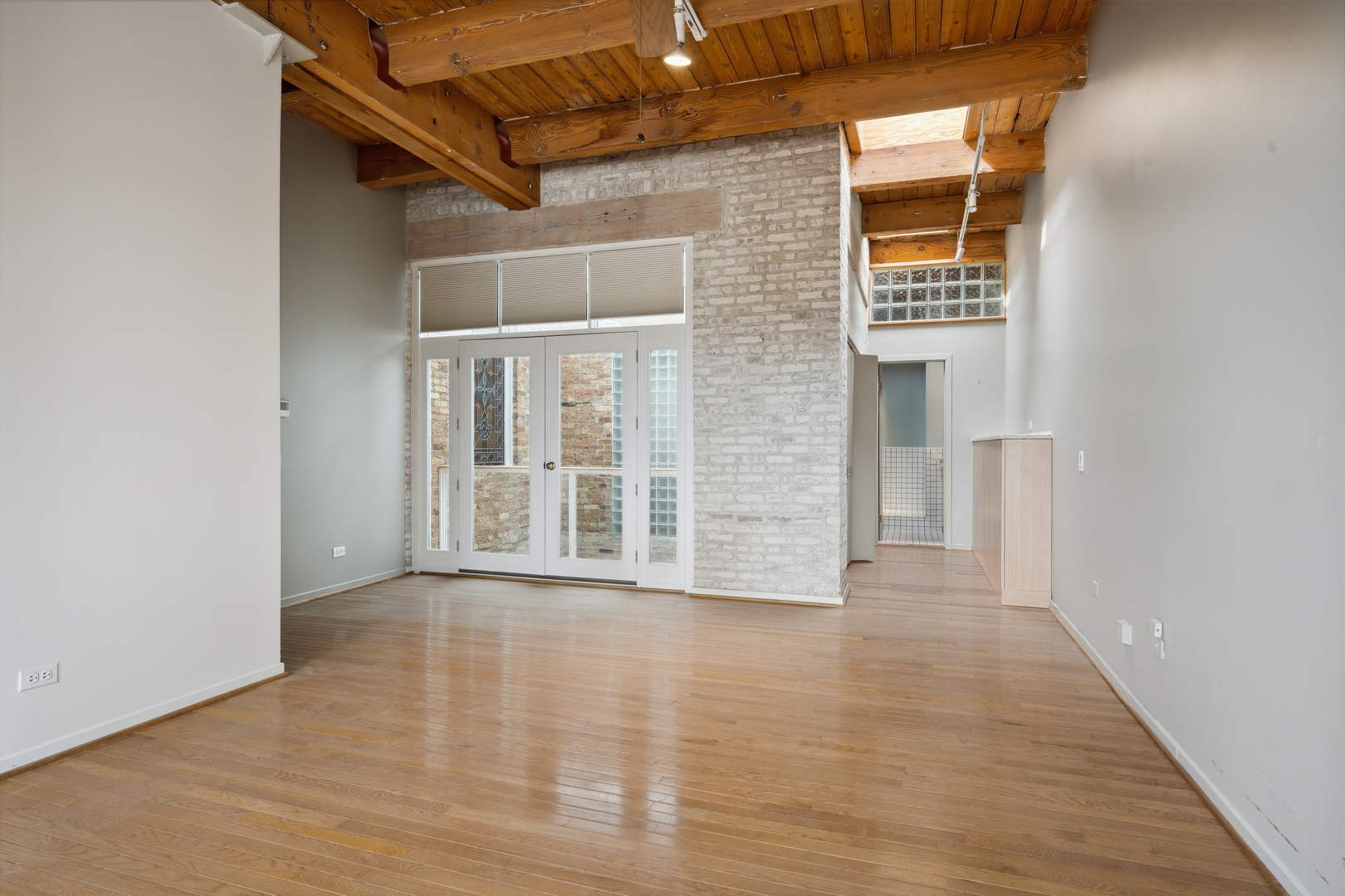 MLS #MRD11747330 image #8