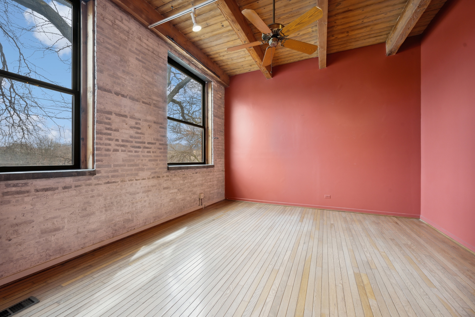 MLS #MRD11747330 image #15