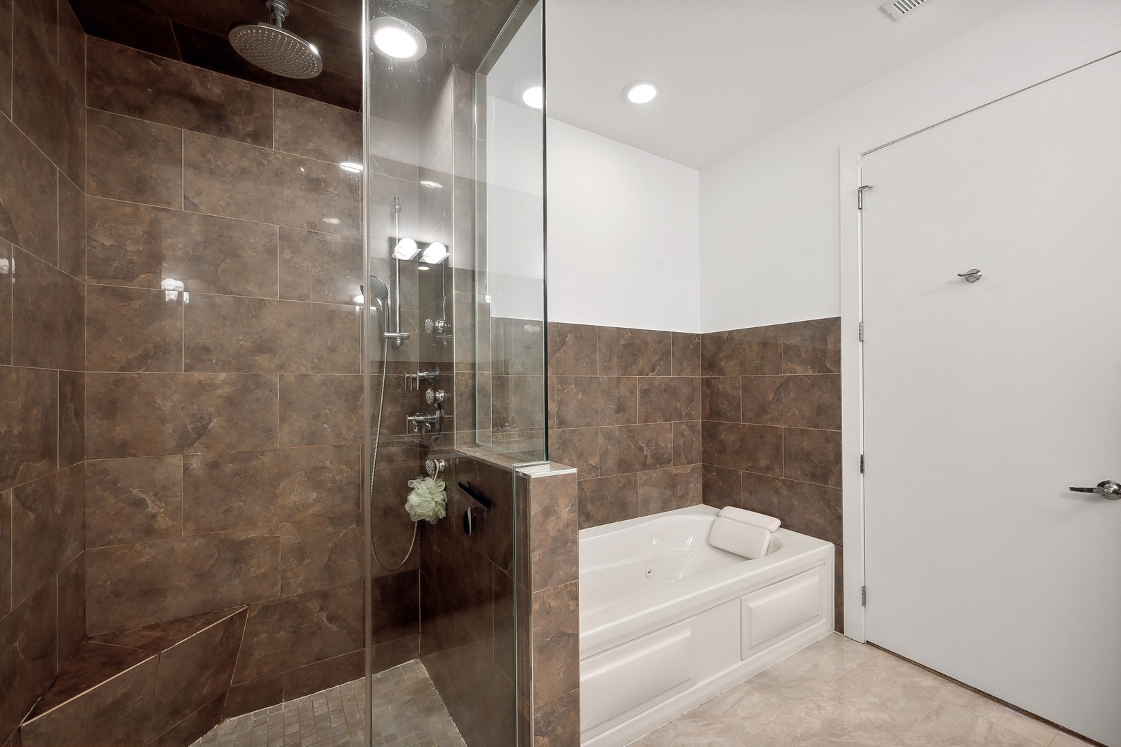 MLS #MRD11751385 image #2