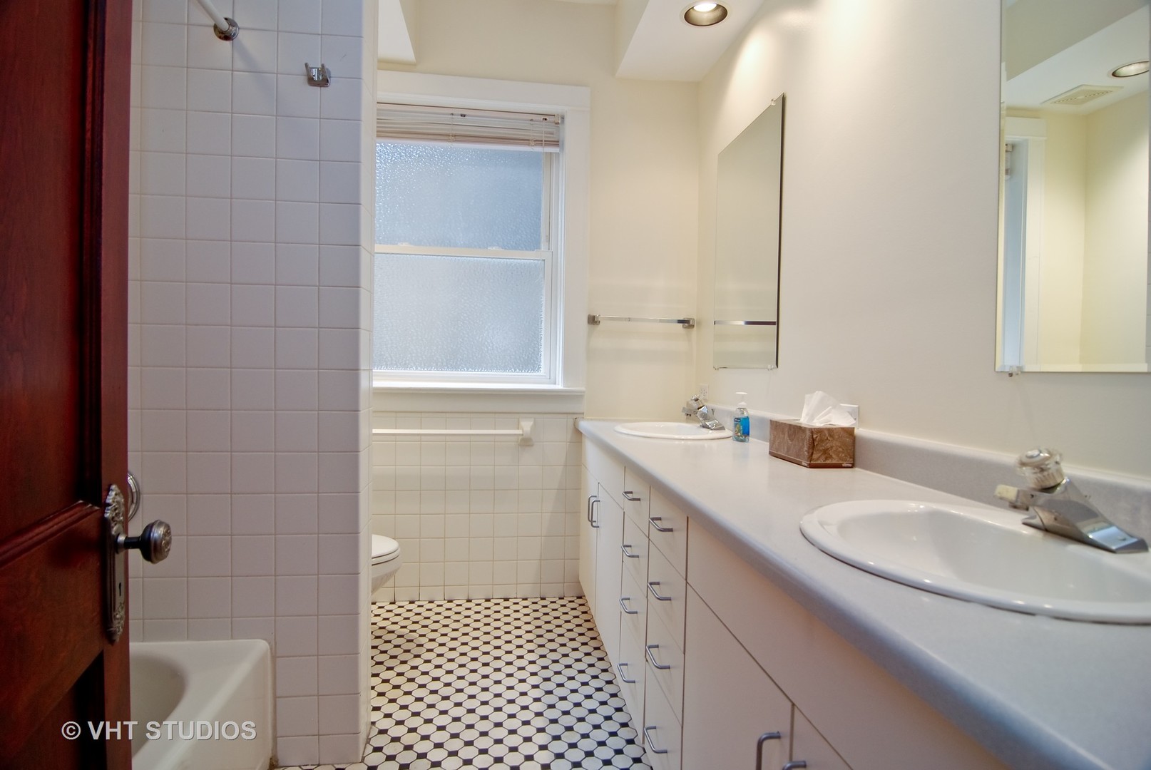 MLS #MRD11756233 image #33