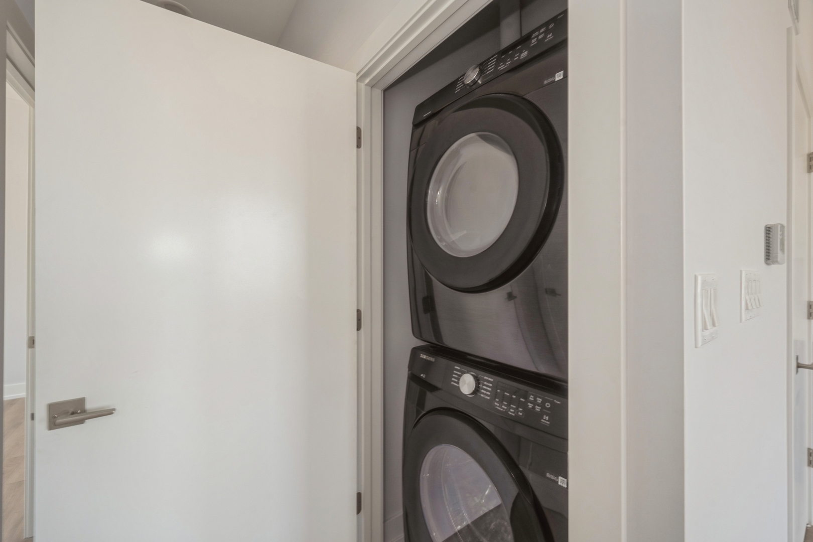 MLS #MRD11846754 image #6