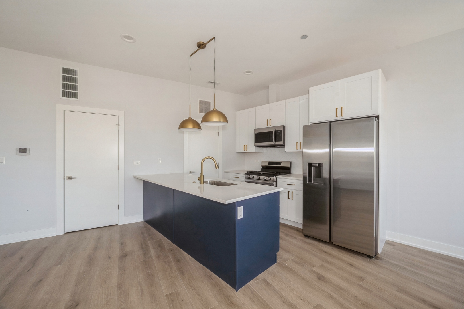 MLS #MRD11846754 image #2