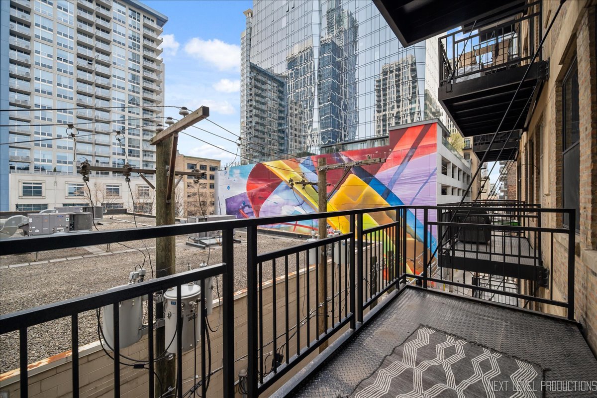 1307 S Wabash Avenue, Unit #402, Chicago, IL 60605