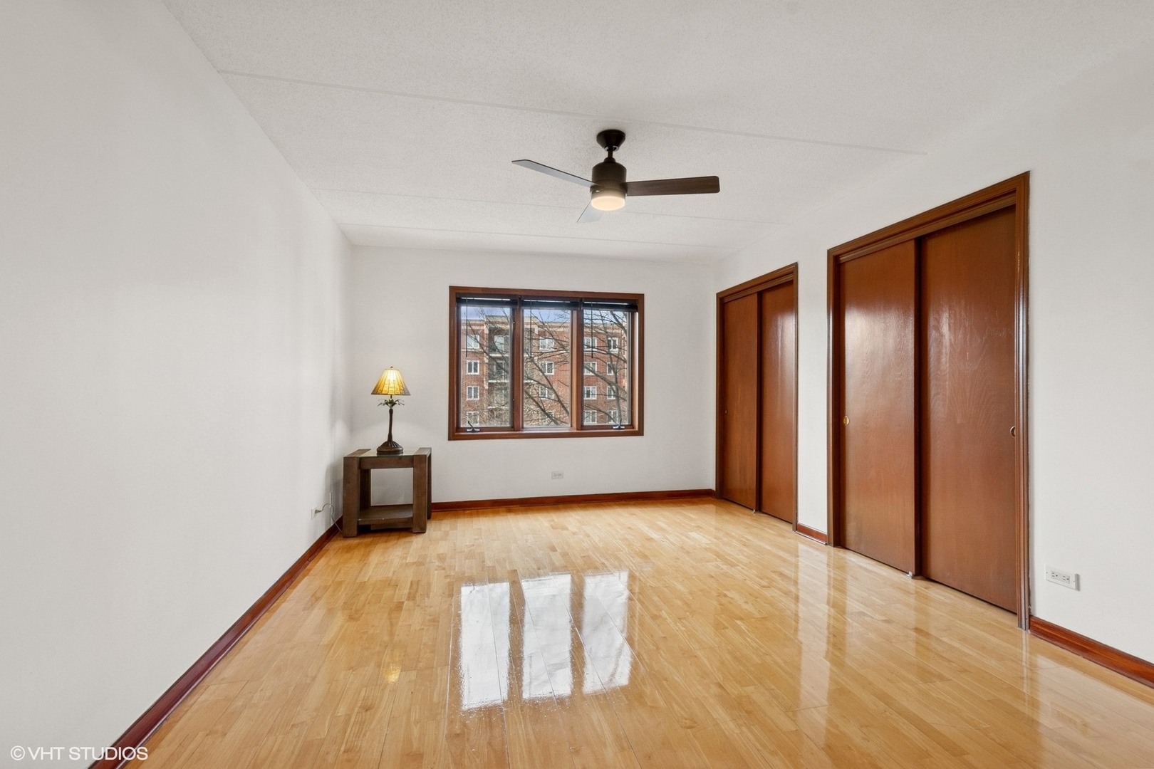 5225 N Riversedge Terrace, Unit #302, Chicago, IL 60630