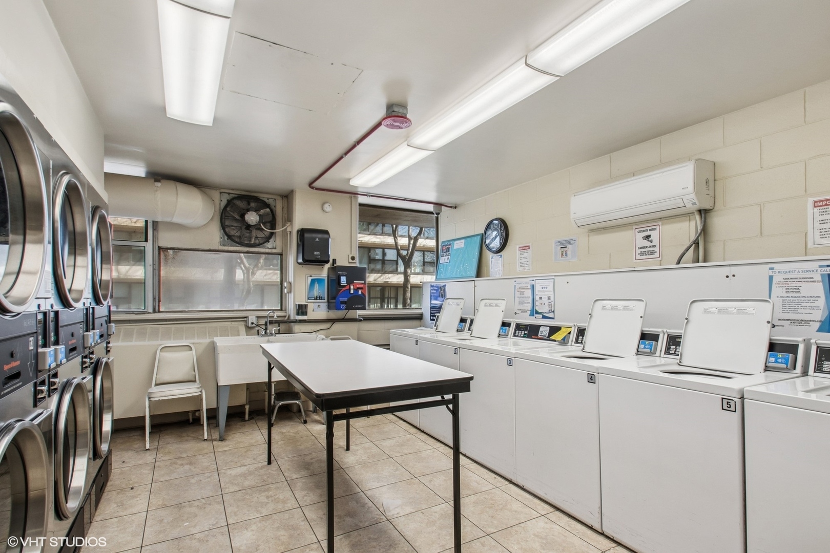 5757 N SHERIDAN Road, Unit #14D, Chicago, IL 60660