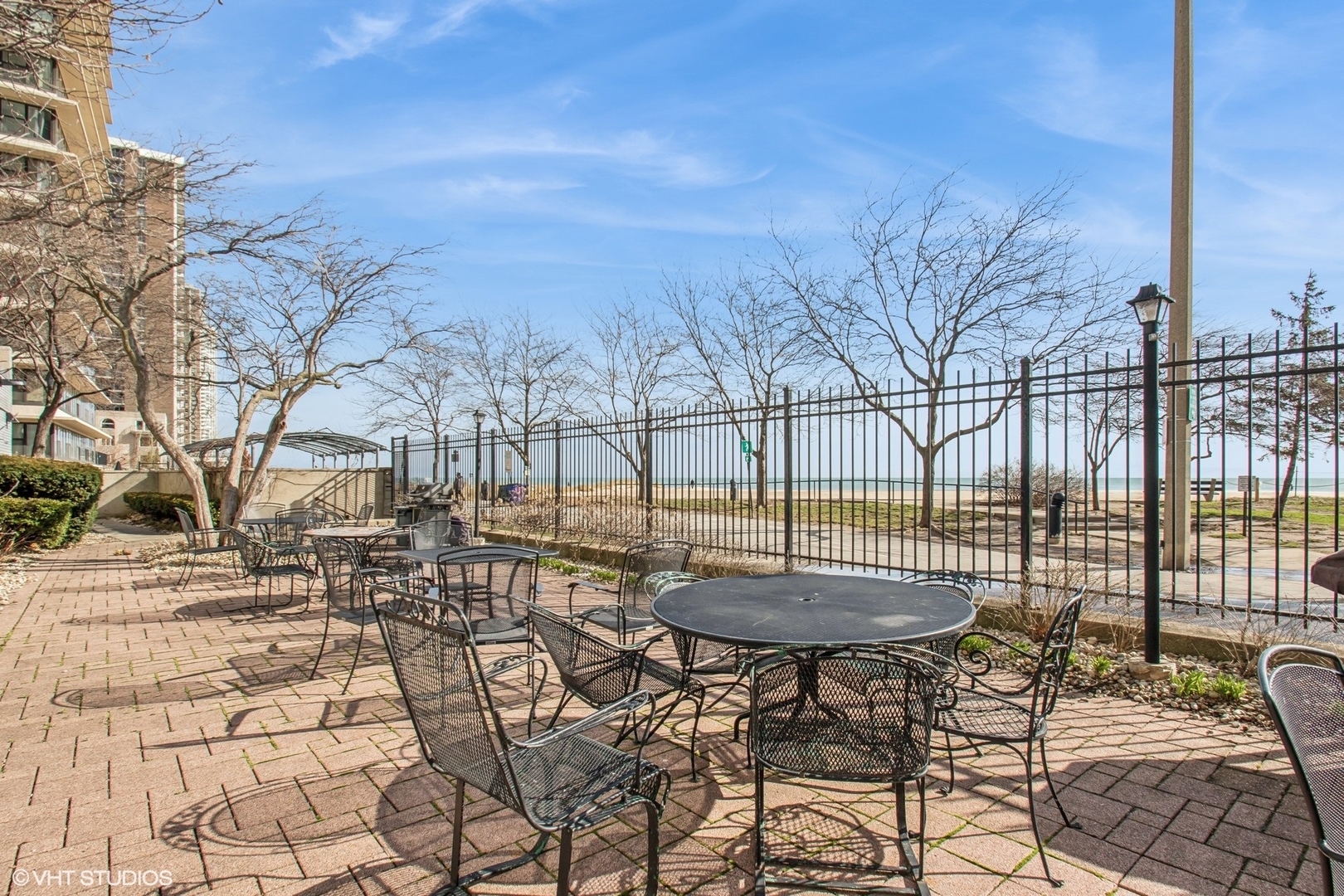 5757 N SHERIDAN Road, Unit #14D, Chicago, IL 60660