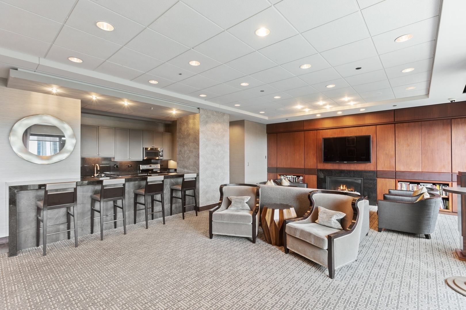 130 N Garland Court, Unit #2307, Chicago, IL 60602