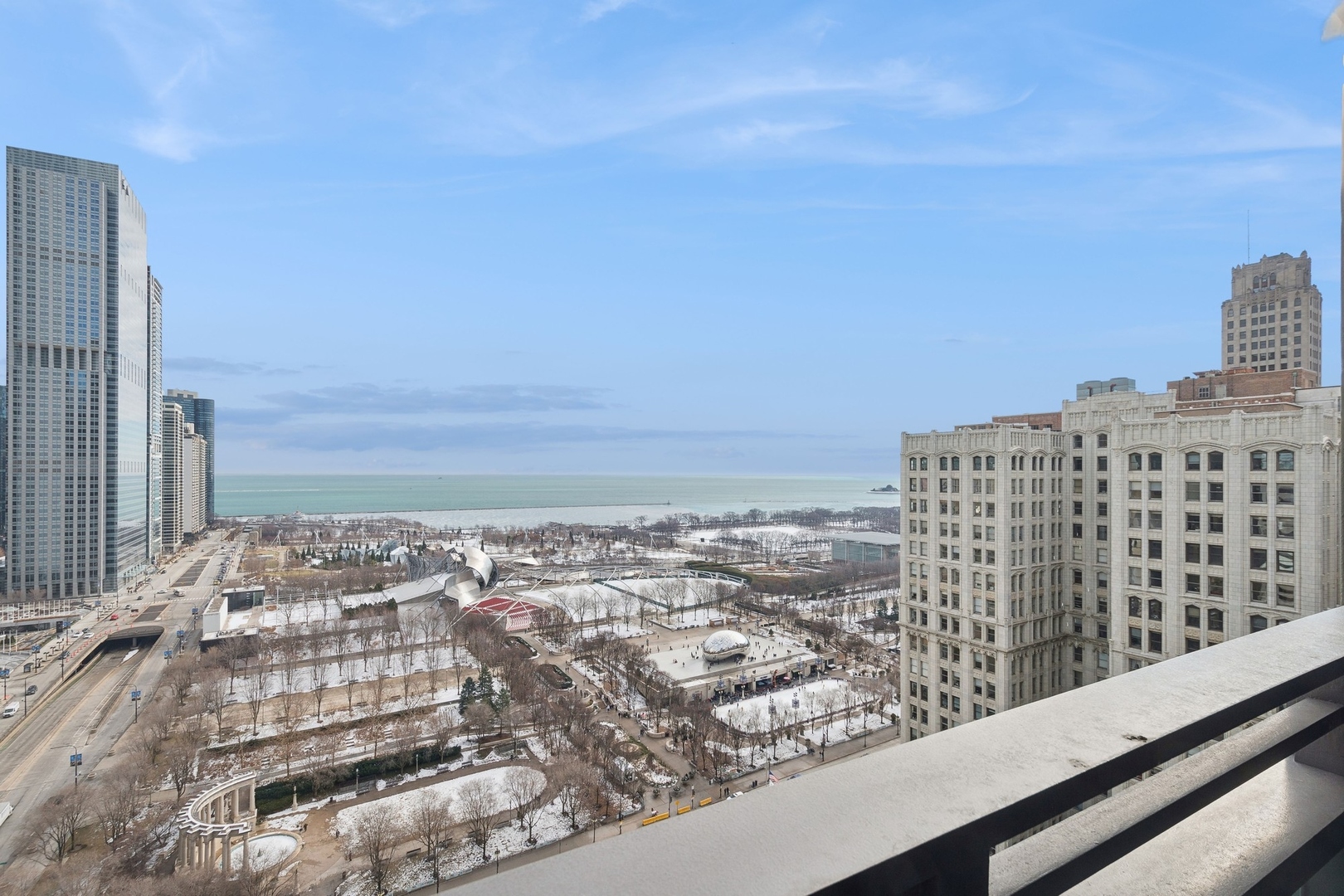 130 N Garland Court, Unit #2307, Chicago, IL 60602