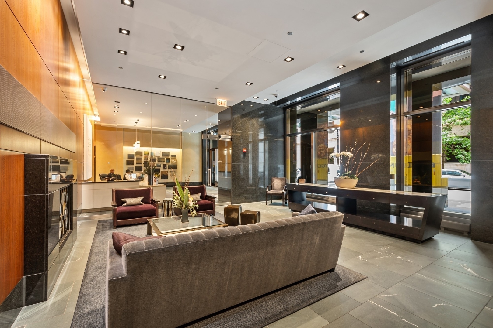 130 N Garland Court, Unit #2307, Chicago, IL 60602