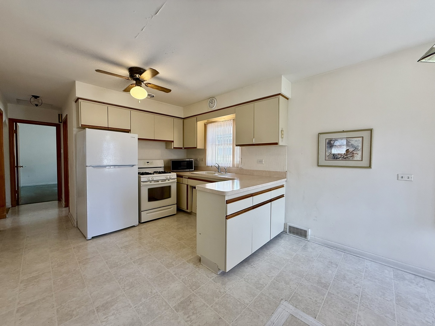 5823 S Melvina Avenue, Chicago, IL 60638