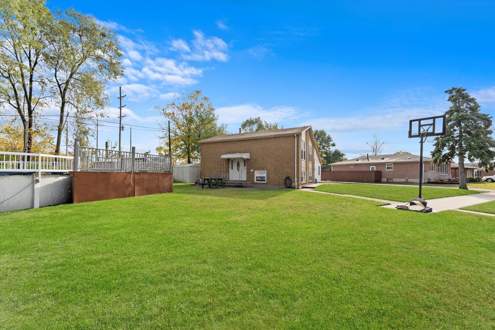 12713 S Escanaba Avenue, Chicago, IL 60633