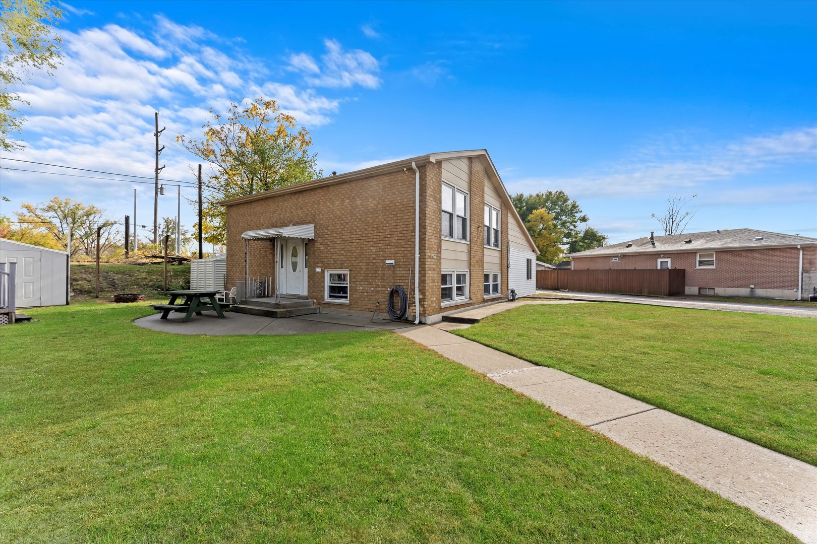 12713 S Escanaba Avenue, Chicago, IL 60633