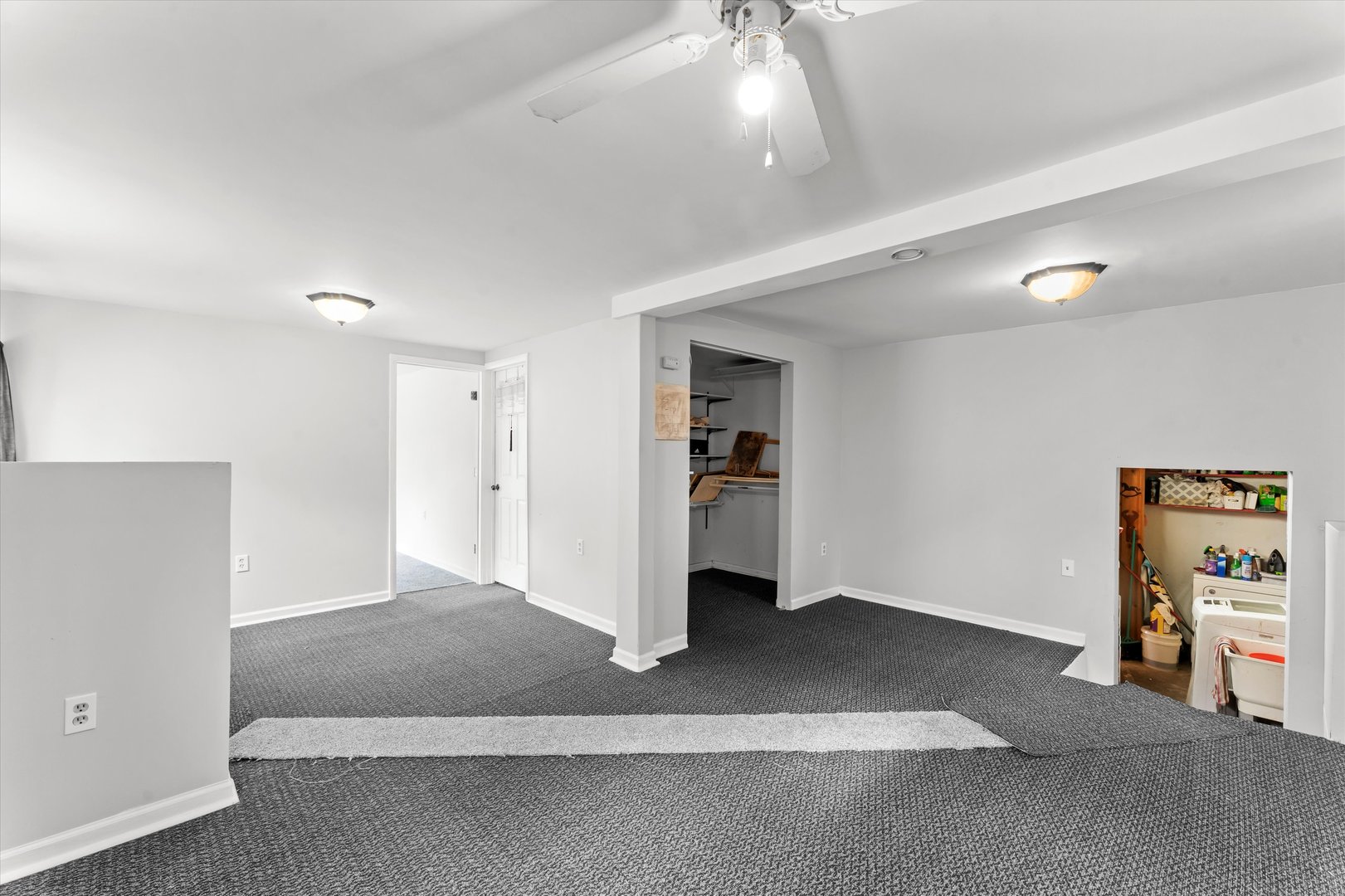 12713 S Escanaba Avenue, Chicago, IL 60633