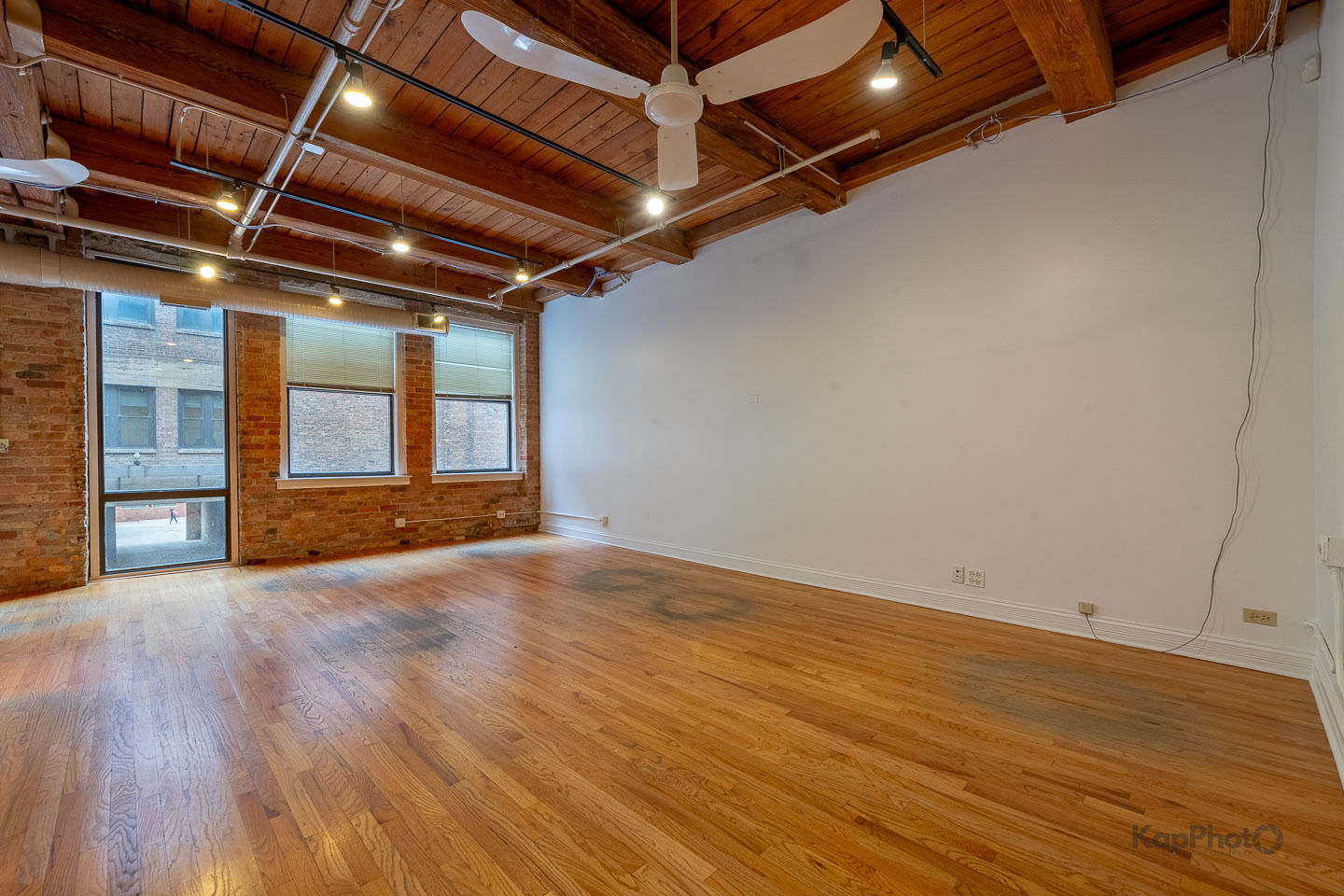 921 W Van Buren Street, Unit #201, Chicago, IL 60607