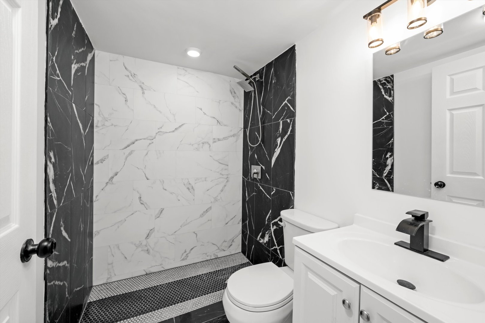 125 W 103rd Place, Chicago, IL 60628