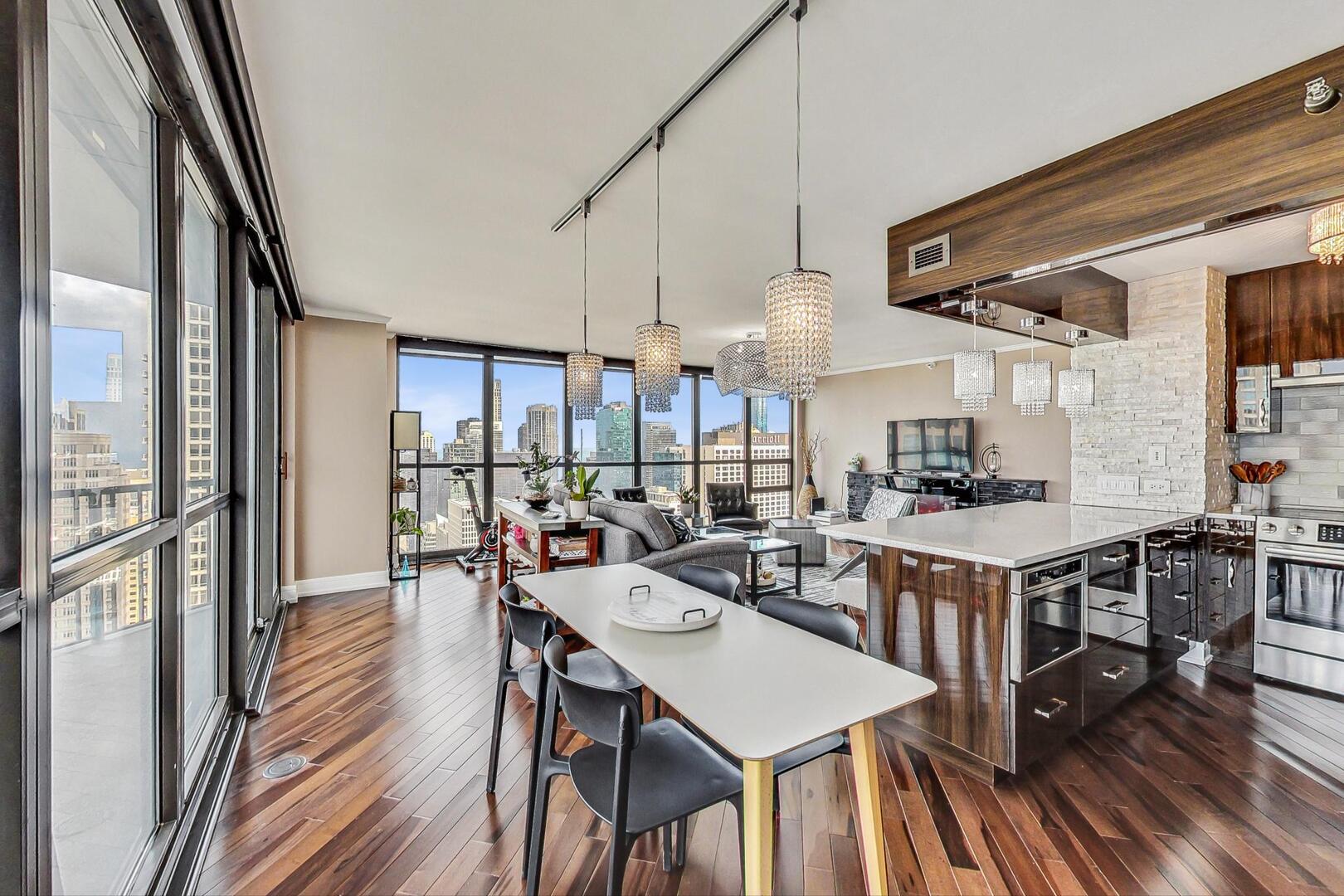 10 E Ontario Street, Unit #4808, Chicago, IL 60611