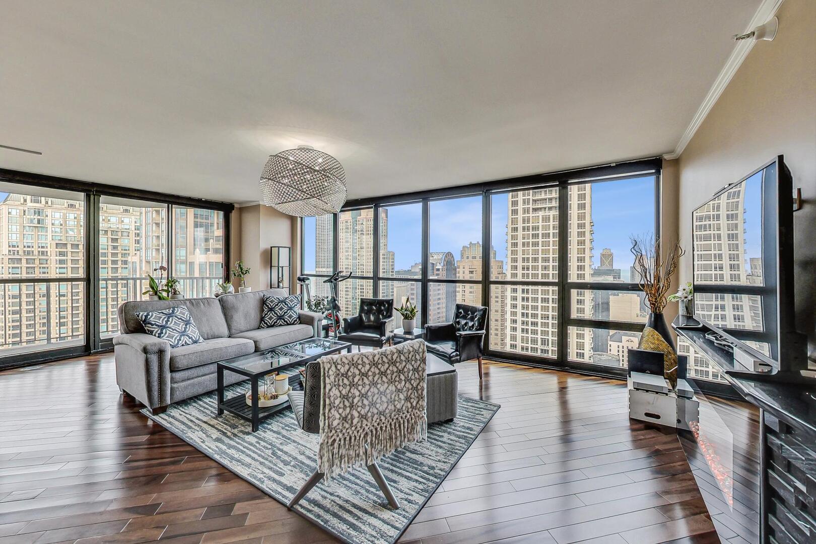 10 E Ontario Street, Unit #4808, Chicago, IL 60611