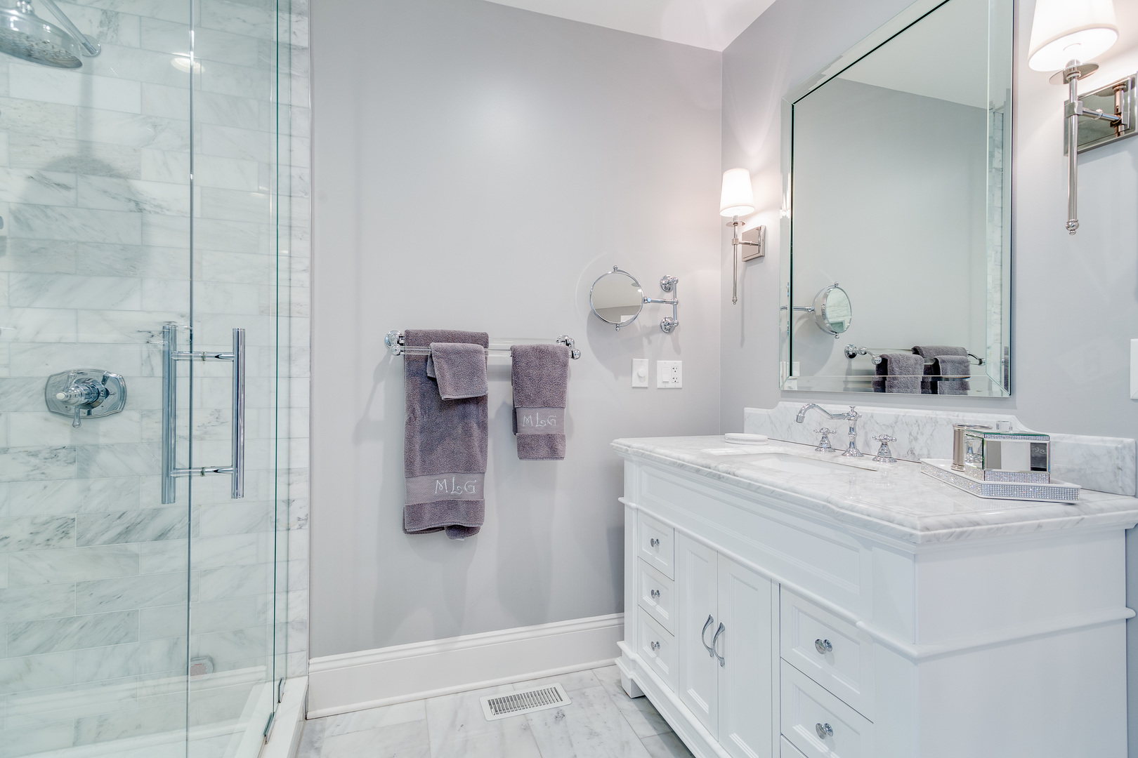 3618 N Richmond Street, Chicago, IL 60618