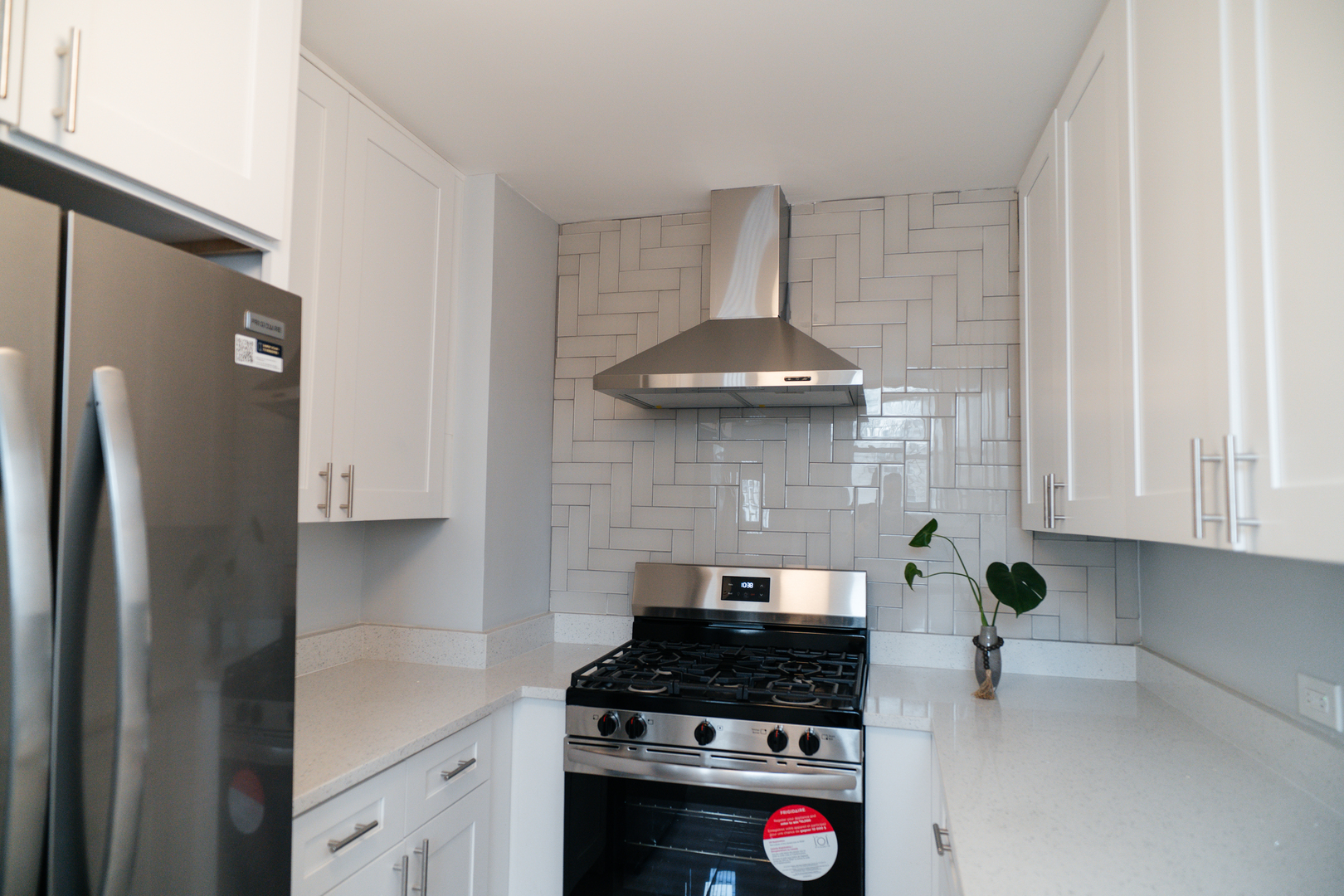 41 N Lotus Avenue, Chicago, IL 60644