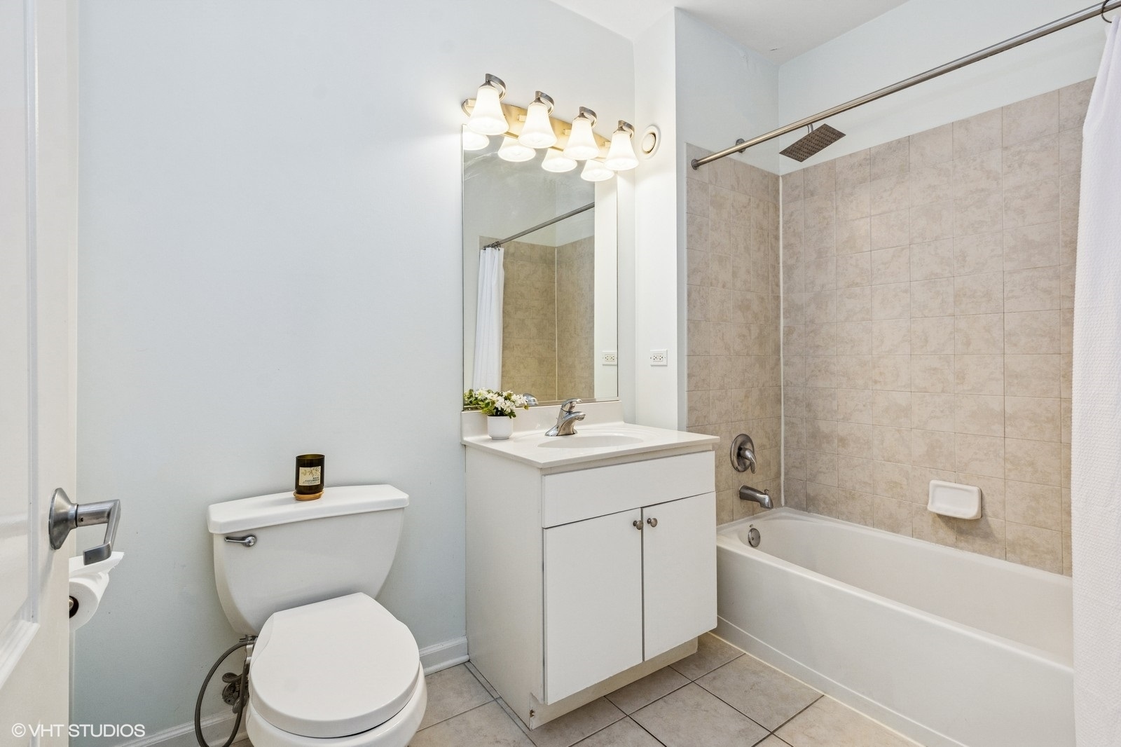 125 S Jefferson Street, Unit #1103, Chicago, IL 60661