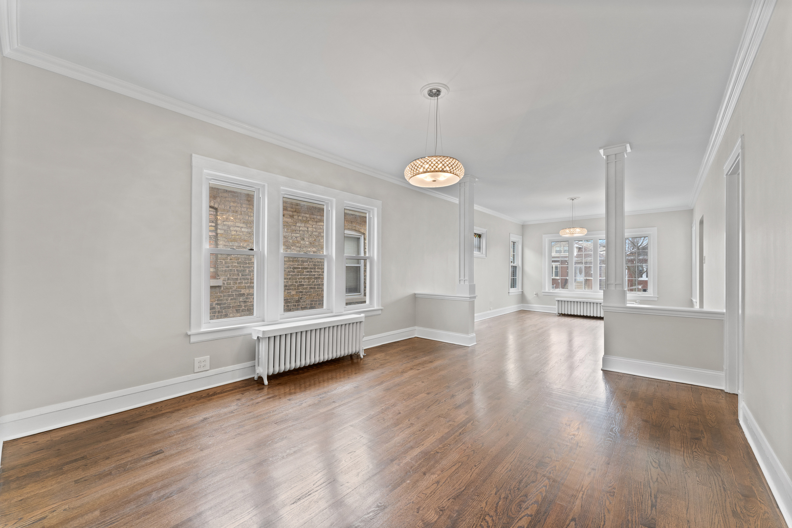 6120 W Berenice Avenue, Chicago, IL 60634