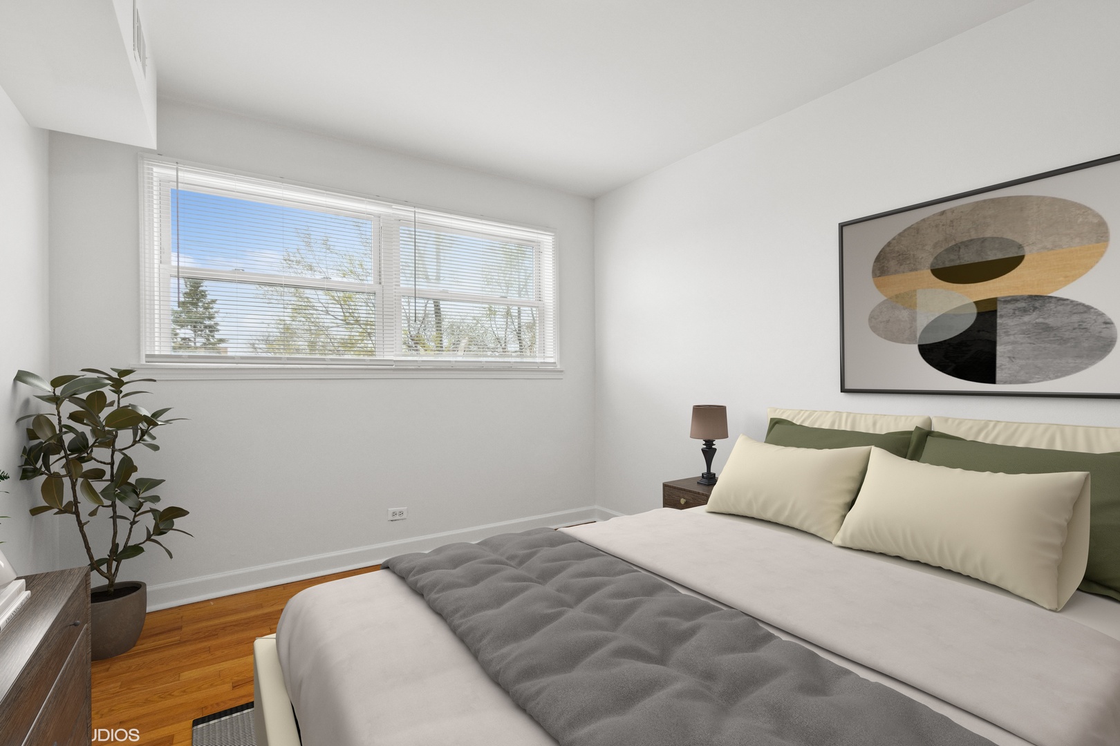 2642 W Foster Avenue, Unit #304, Chicago, IL 60625