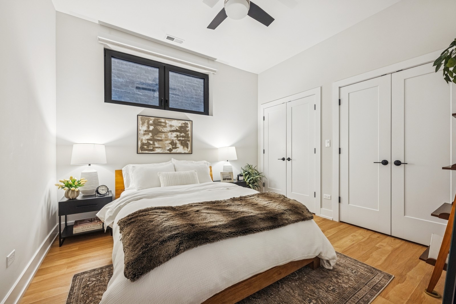 1423 W Huron Street, Unit #1, Chicago, IL 60642