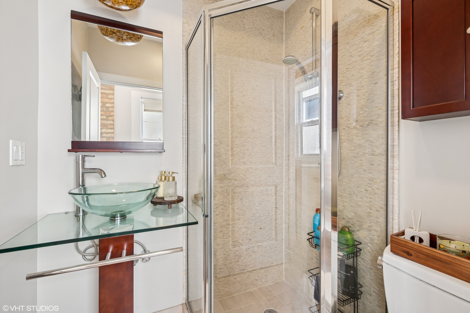 2310 N Leavitt Avenue, Unit #2, Chicago, IL 60647